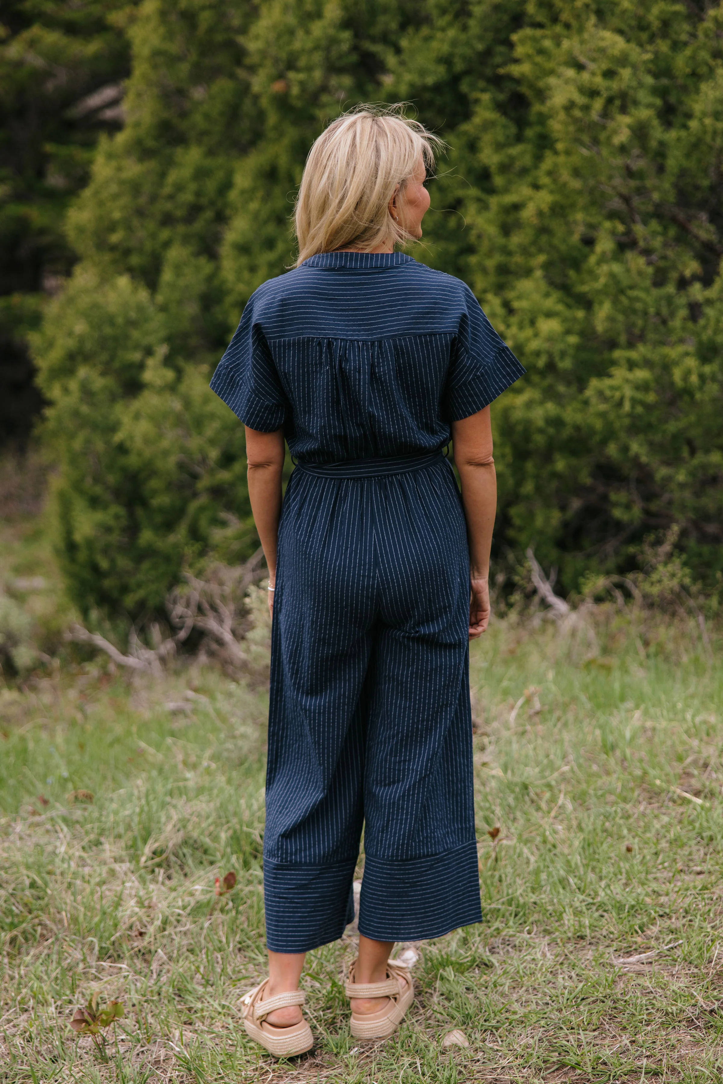THE EMBER STRIPE JUMPSUIT IN NAVY - Image 6