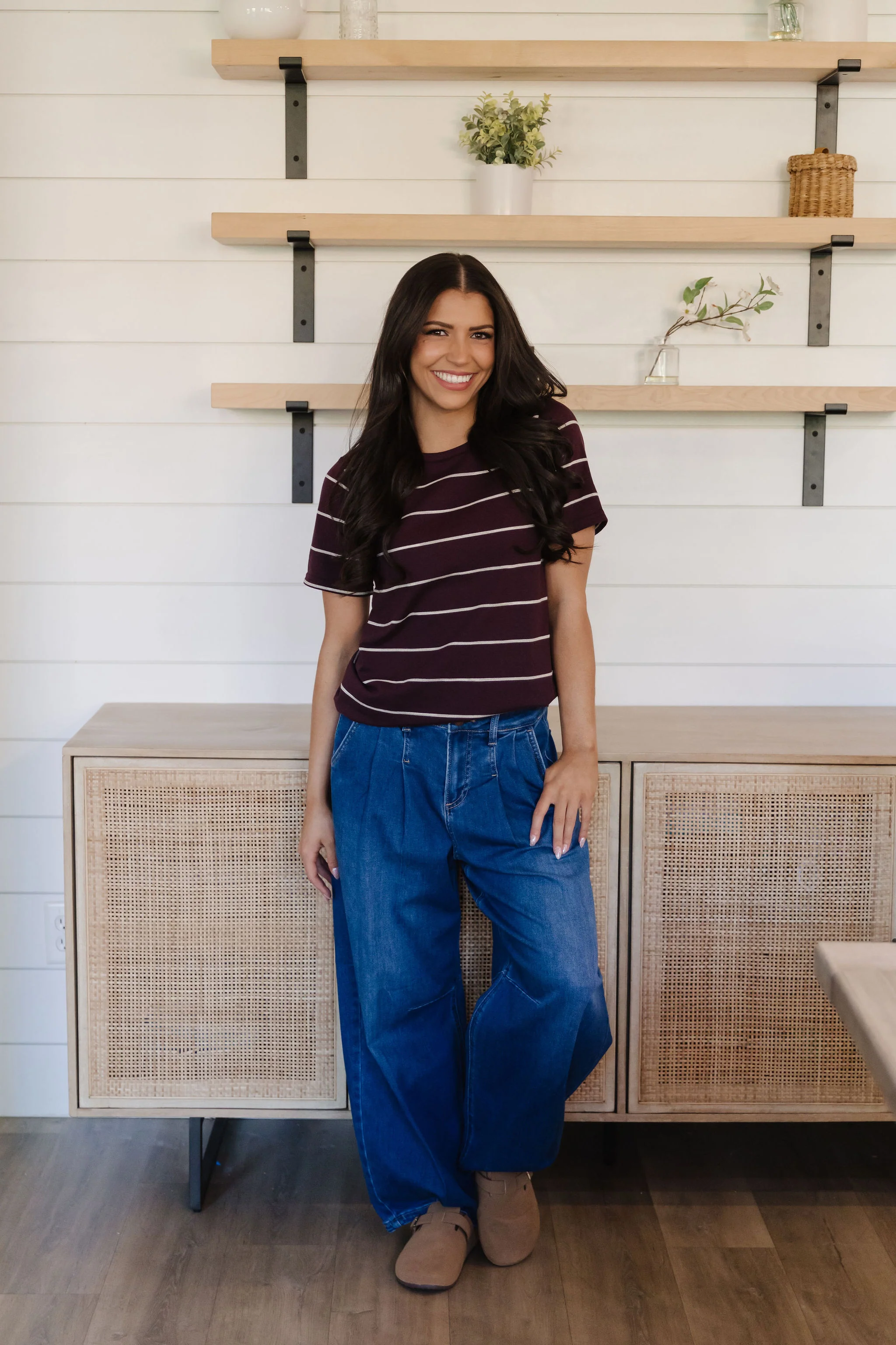 THE EMERY SLOUCHY BARREL JEANS IN DARK WASH - Image 2