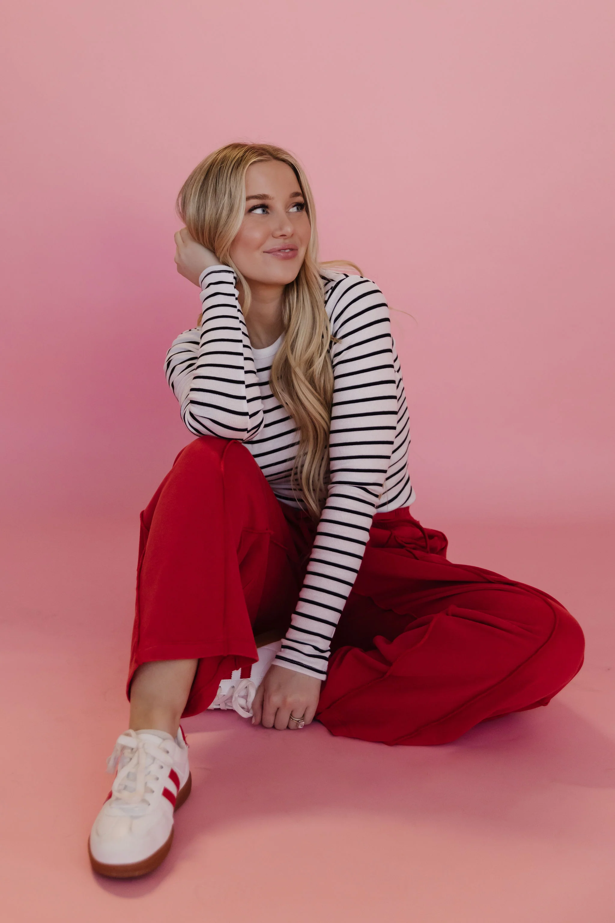 THE GAIA BARREL KNIT UTILITY PANTS IN RED - Image 2