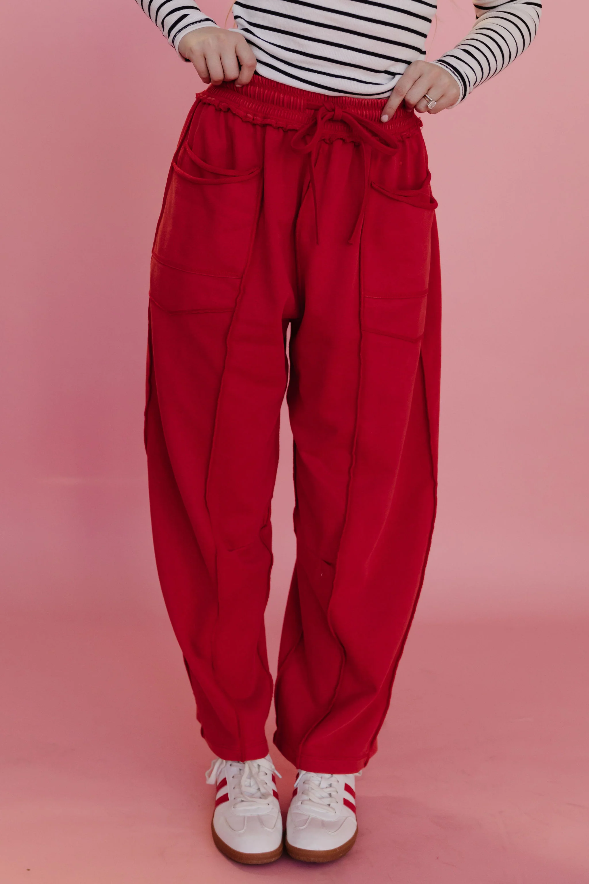 THE GAIA BARREL KNIT UTILITY PANTS IN RED - Image 4