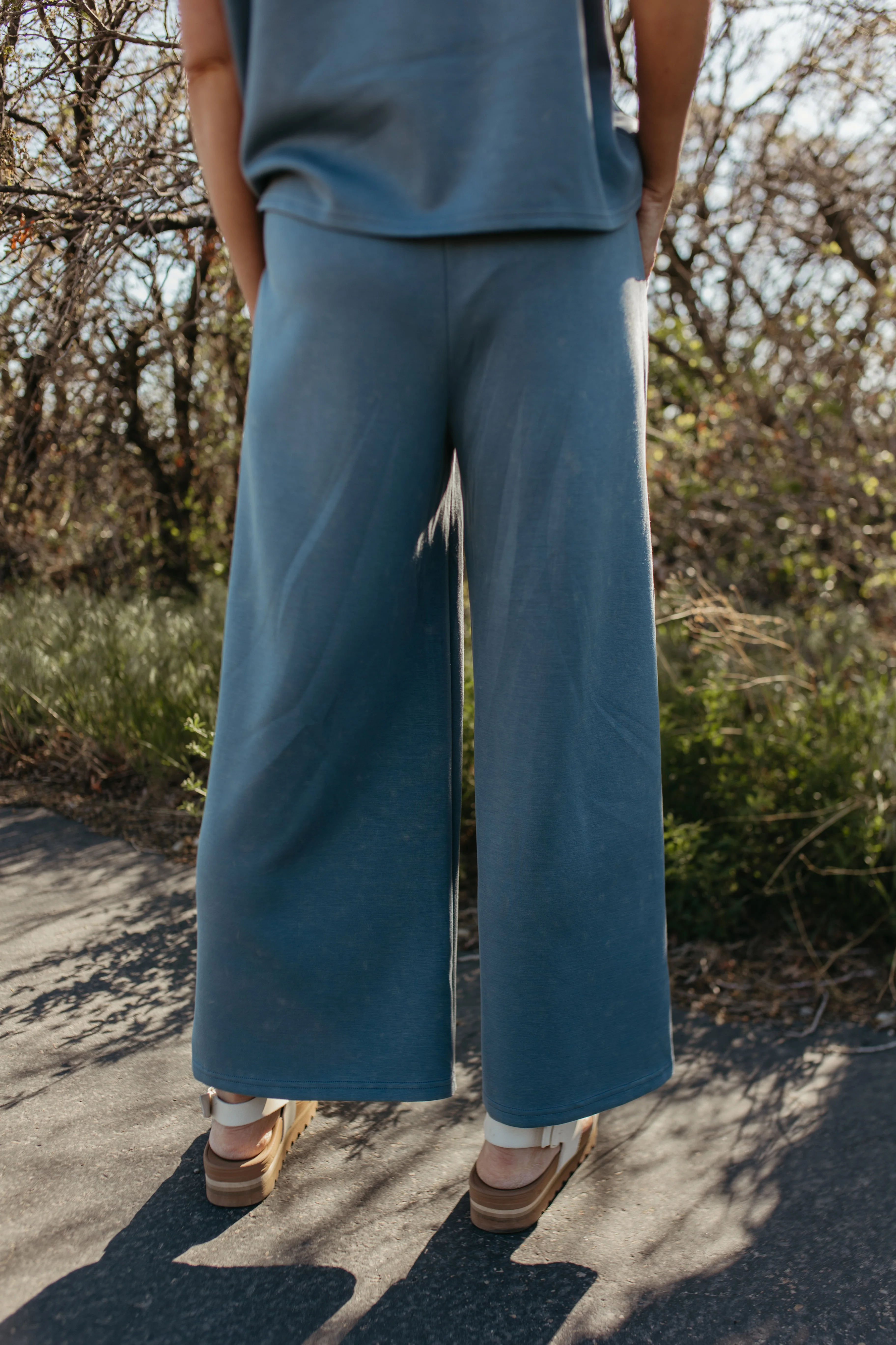 THE GENEVIEVE MINERAL WASHED BOTTOMS IN BLUE - Image 4