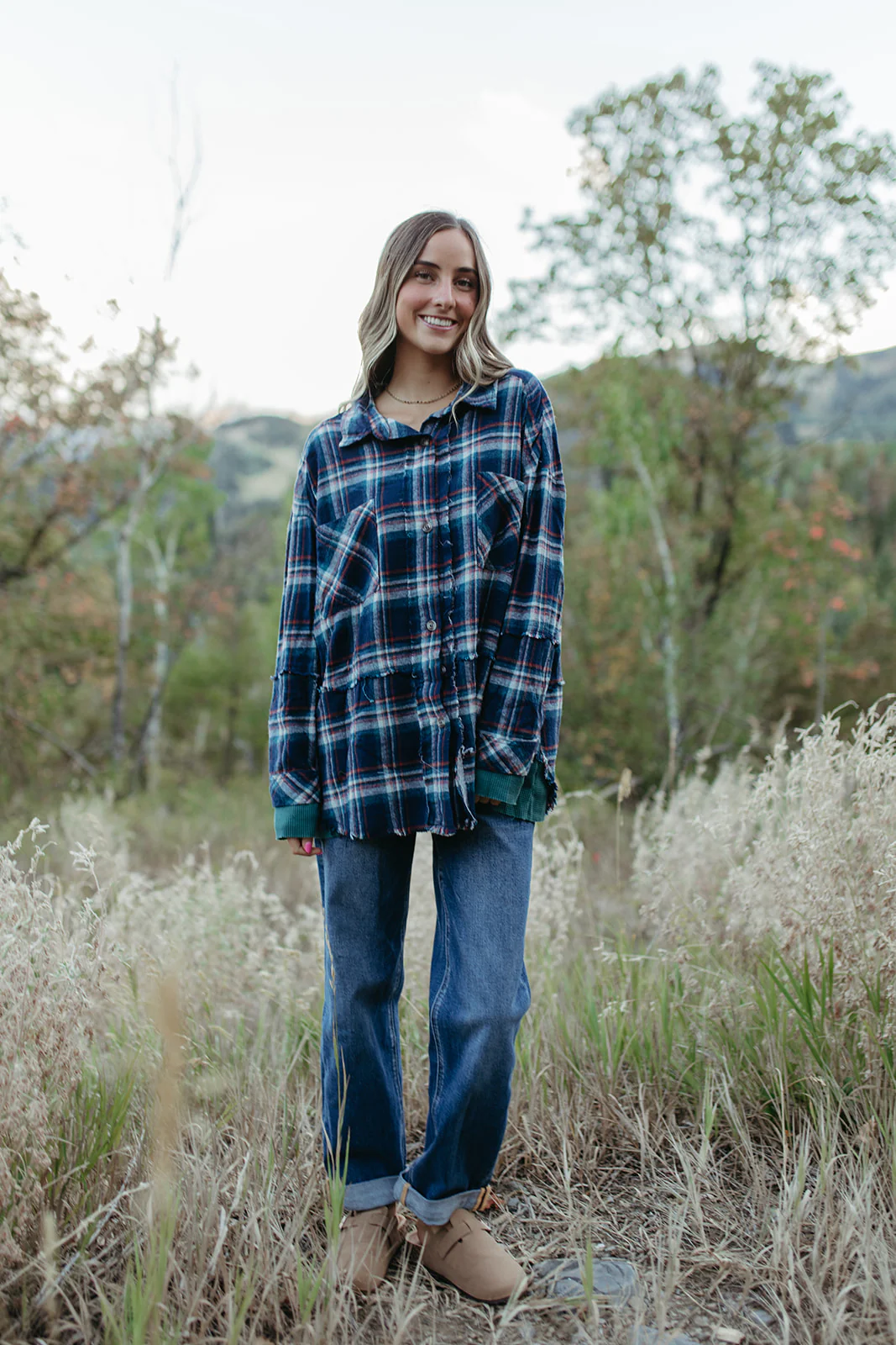 THE GEORGIA FLANNEL SHACKET IN NAVY - Image 2