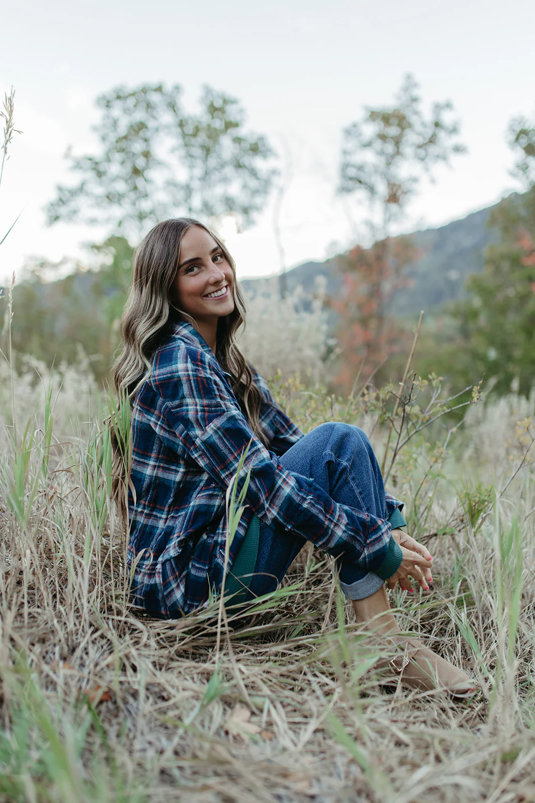 THE GEORGIA FLANNEL SHACKET IN NAVY - Image 8