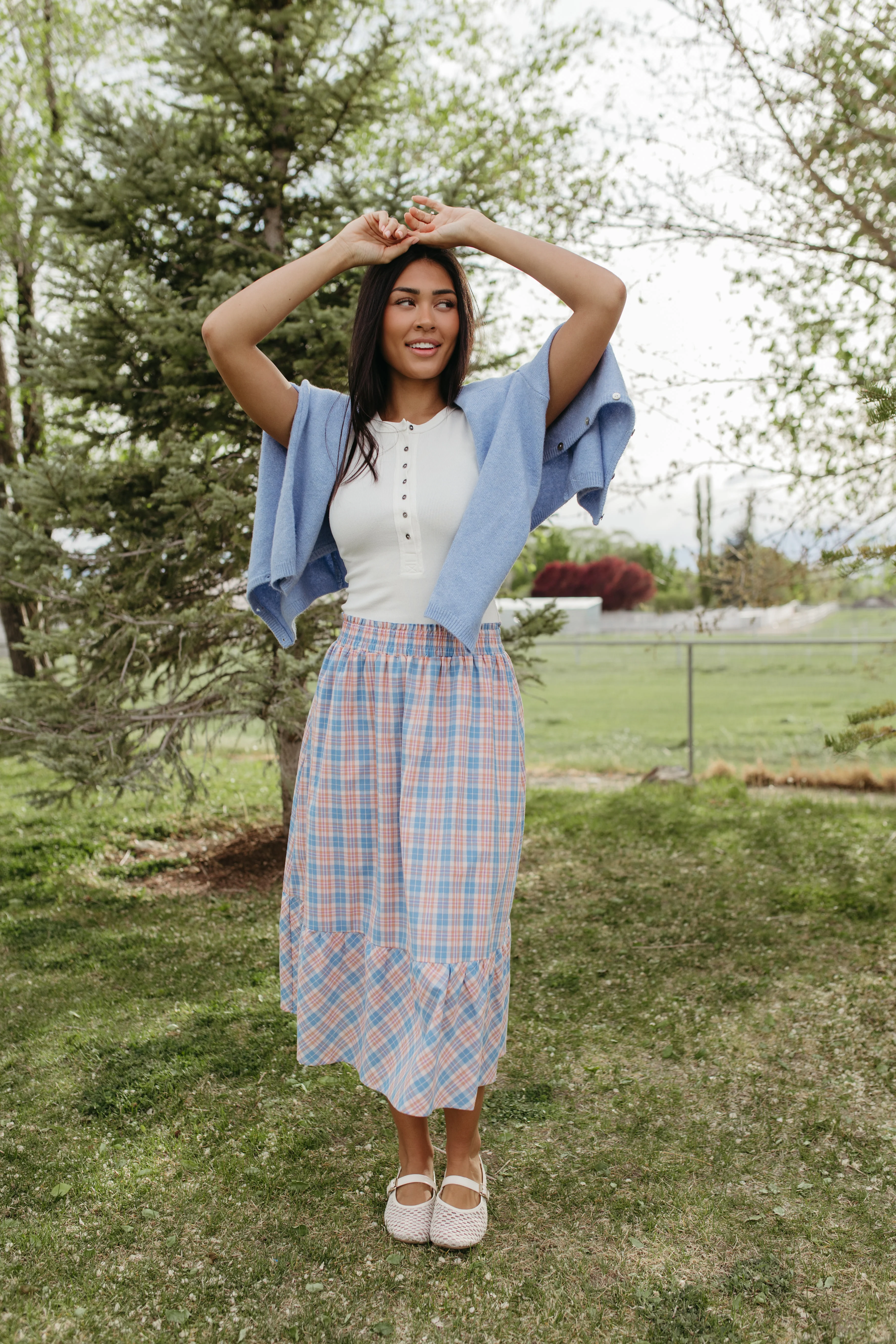 THE GIANNA GINGHAM MIDI SKIRT IN BLUE - Image 2