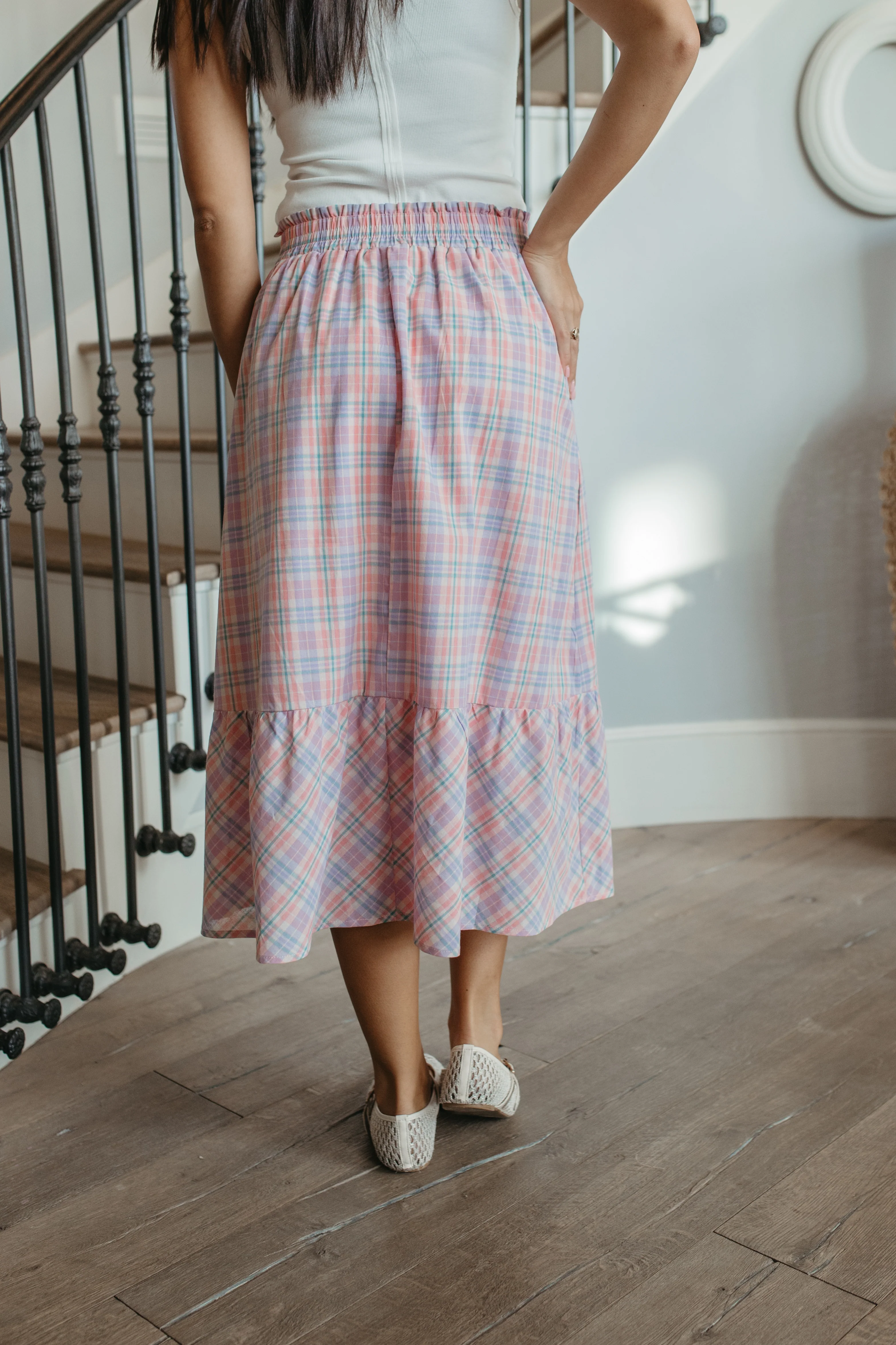 THE GIANNA GINGHAM MIDI SKIRT IN CORAL - Image 7