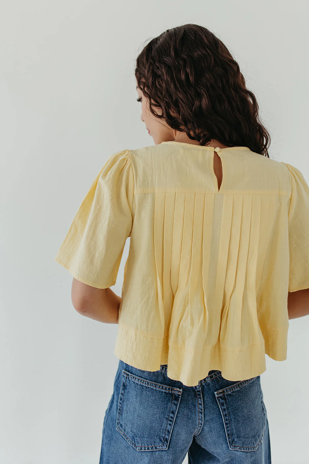 THE JACKIE PINTUCK BLOUSE IN YELLOW - Image 6