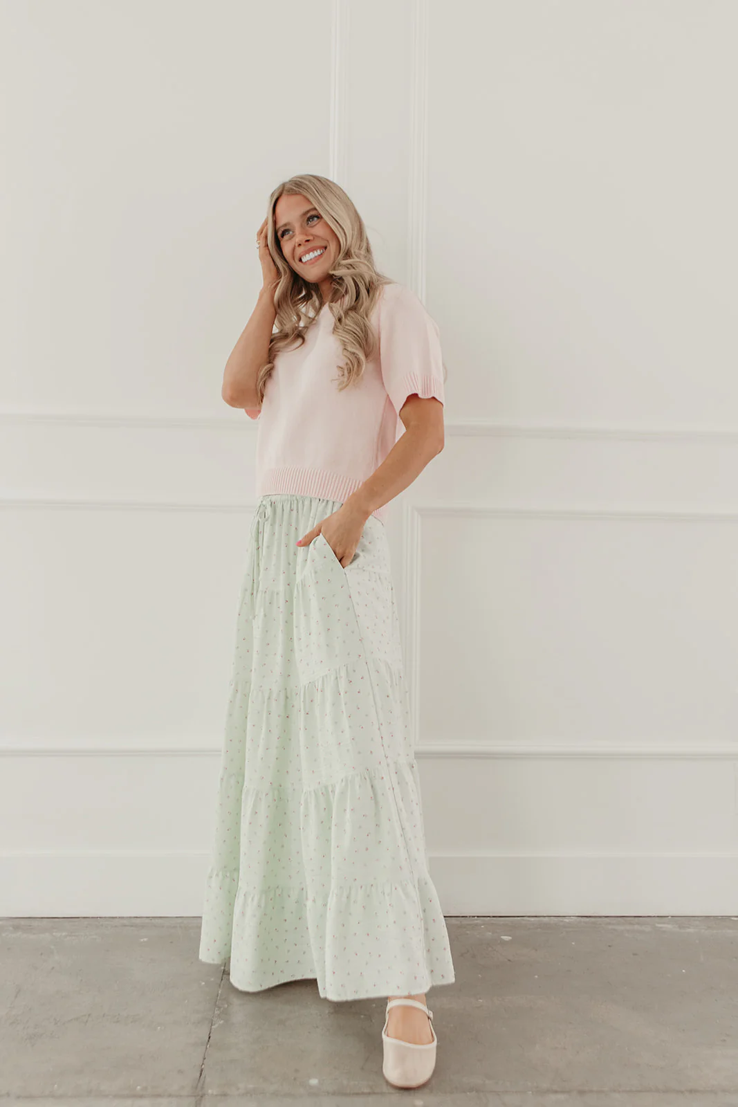 THE JANICE FLORAL PRINT SKIRT IN SAGE - Image 4