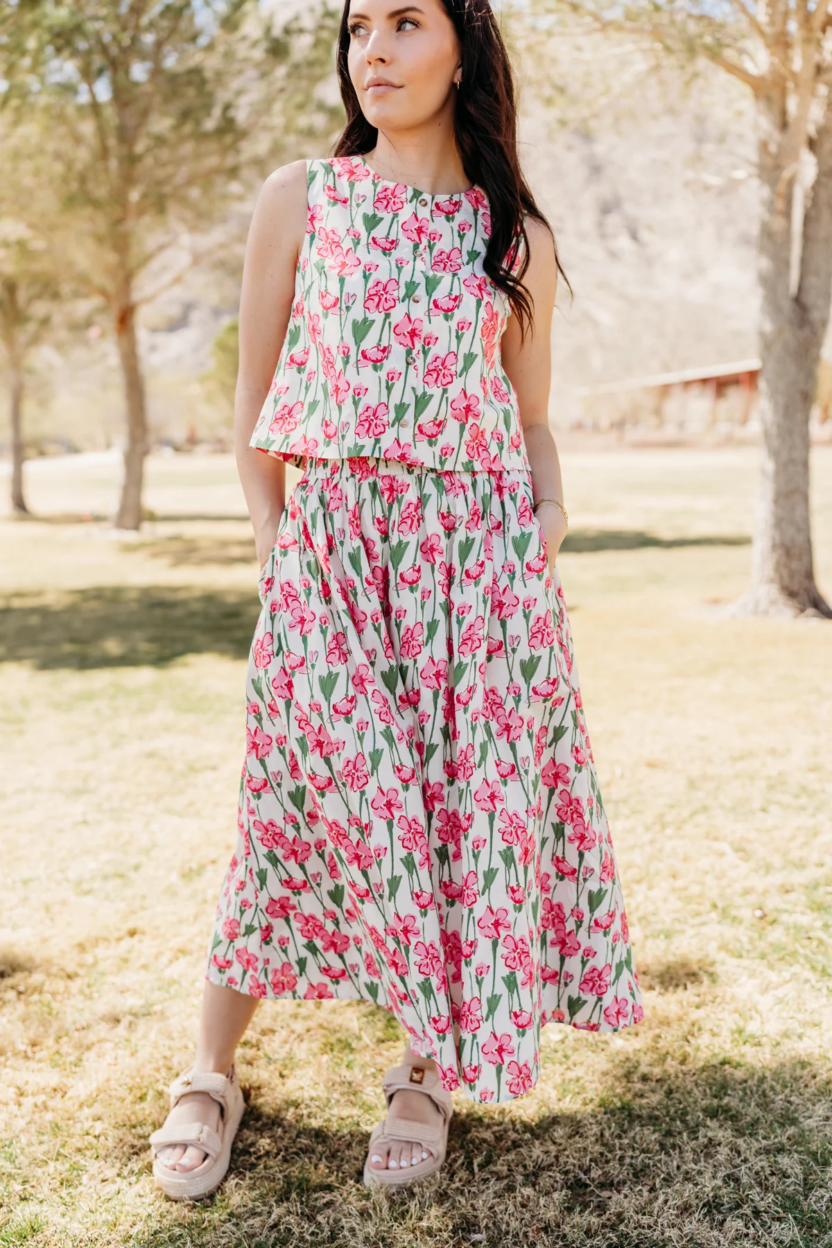 THE JANSYN FLORAL SKIRT IN PINK
