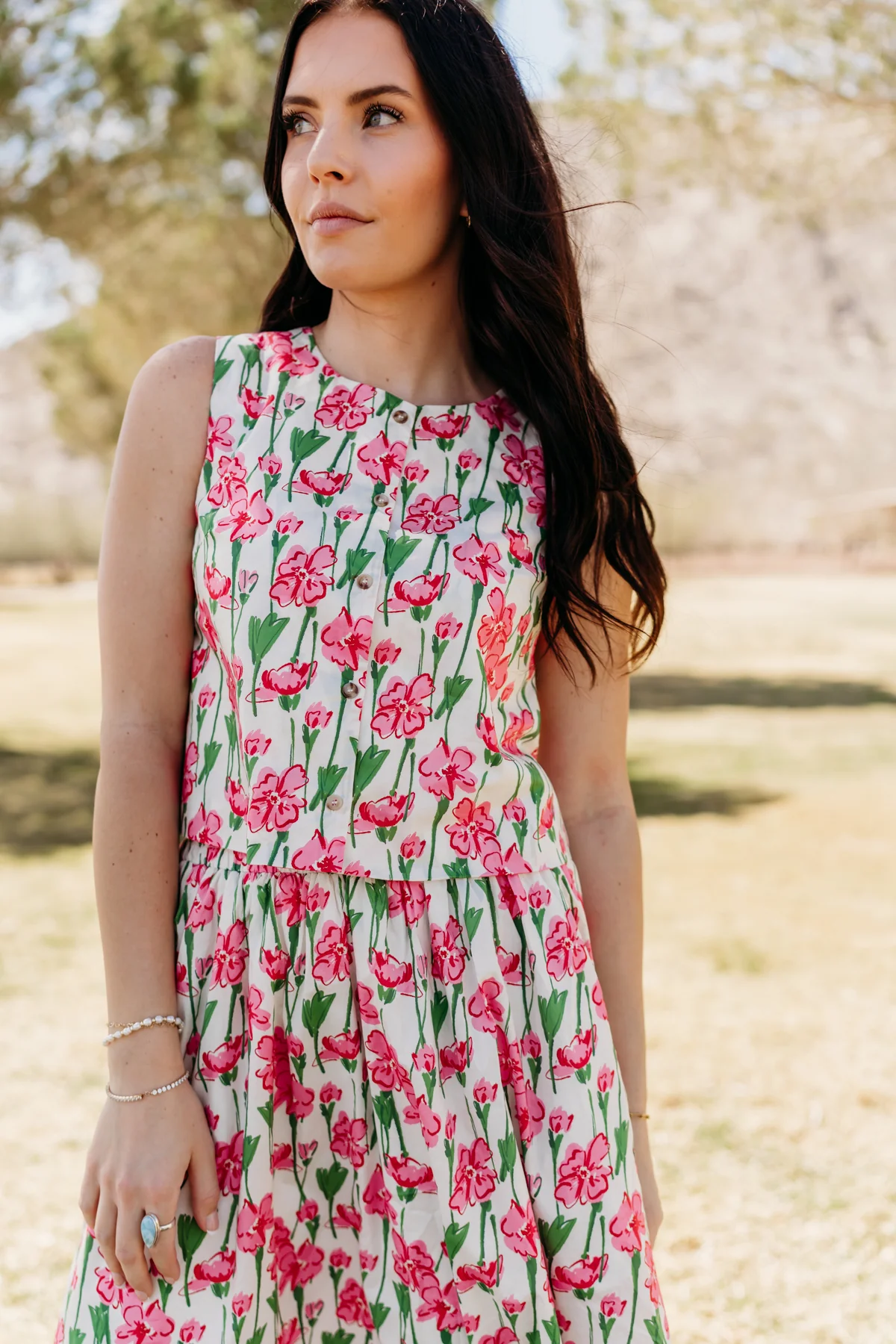 THE JANSYN FLORAL SKIRT IN PINK - Image 2