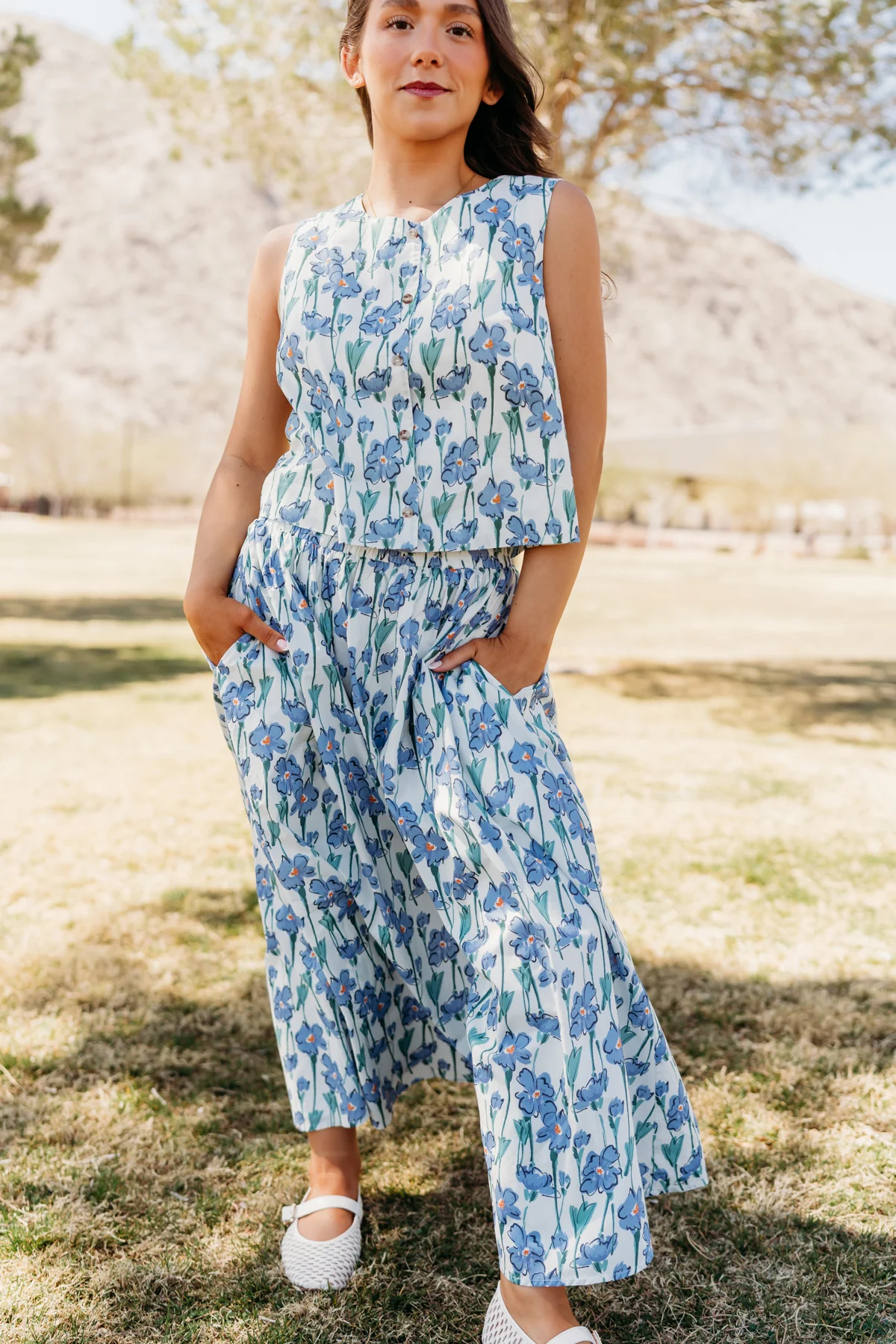 THE JANSYN FLORAL TANK IN BLUE - Image 3