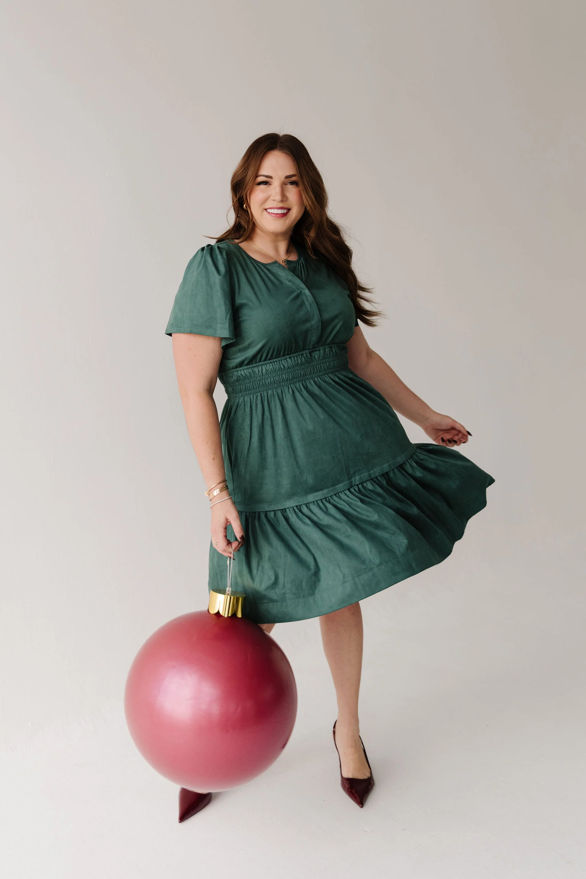 THE JASMINE SUEDE DRESS IN HUNTER GREEN - Image 6