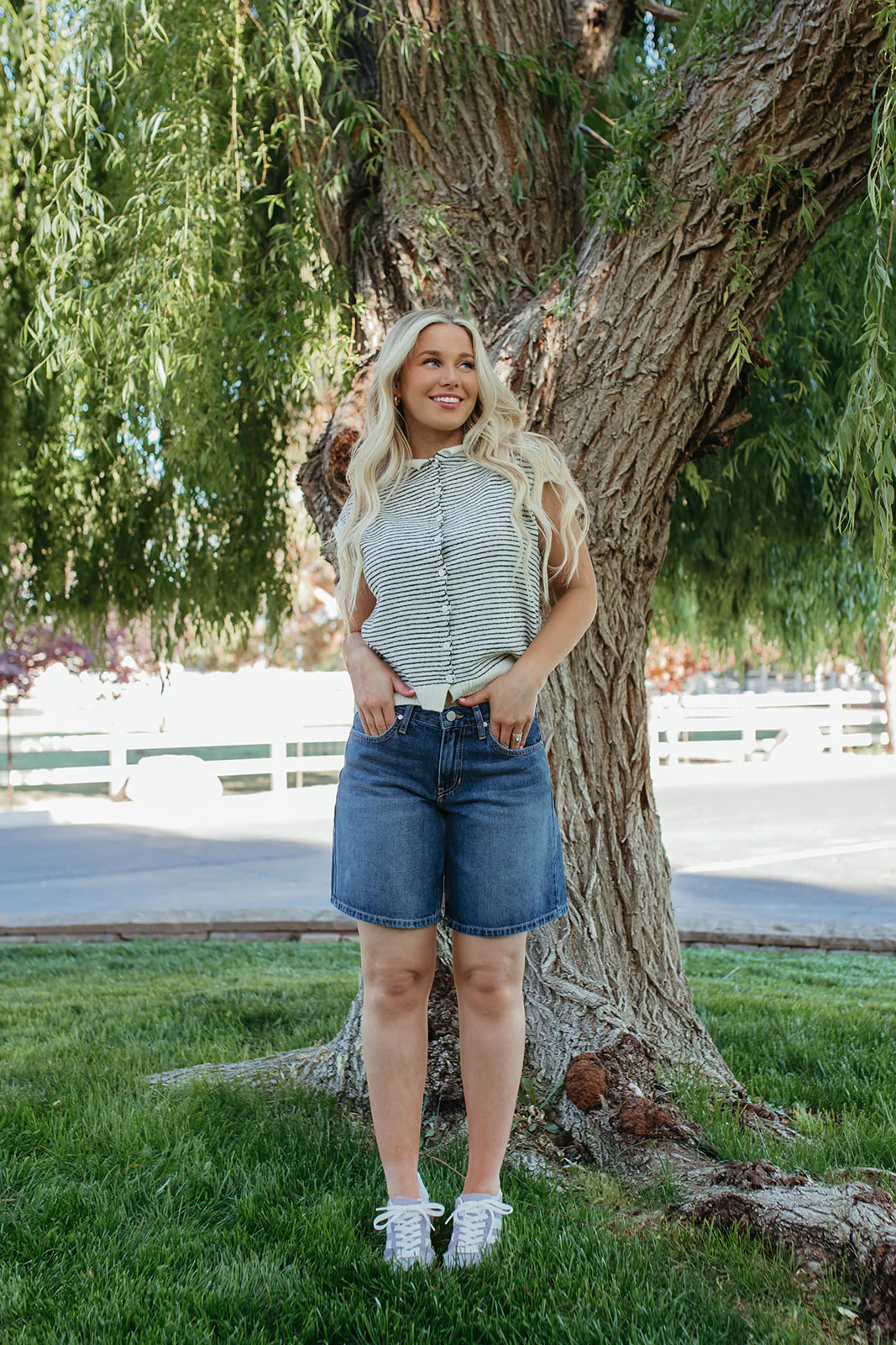 THE JBD JORT IN MEDIUM DENIM - Image 5