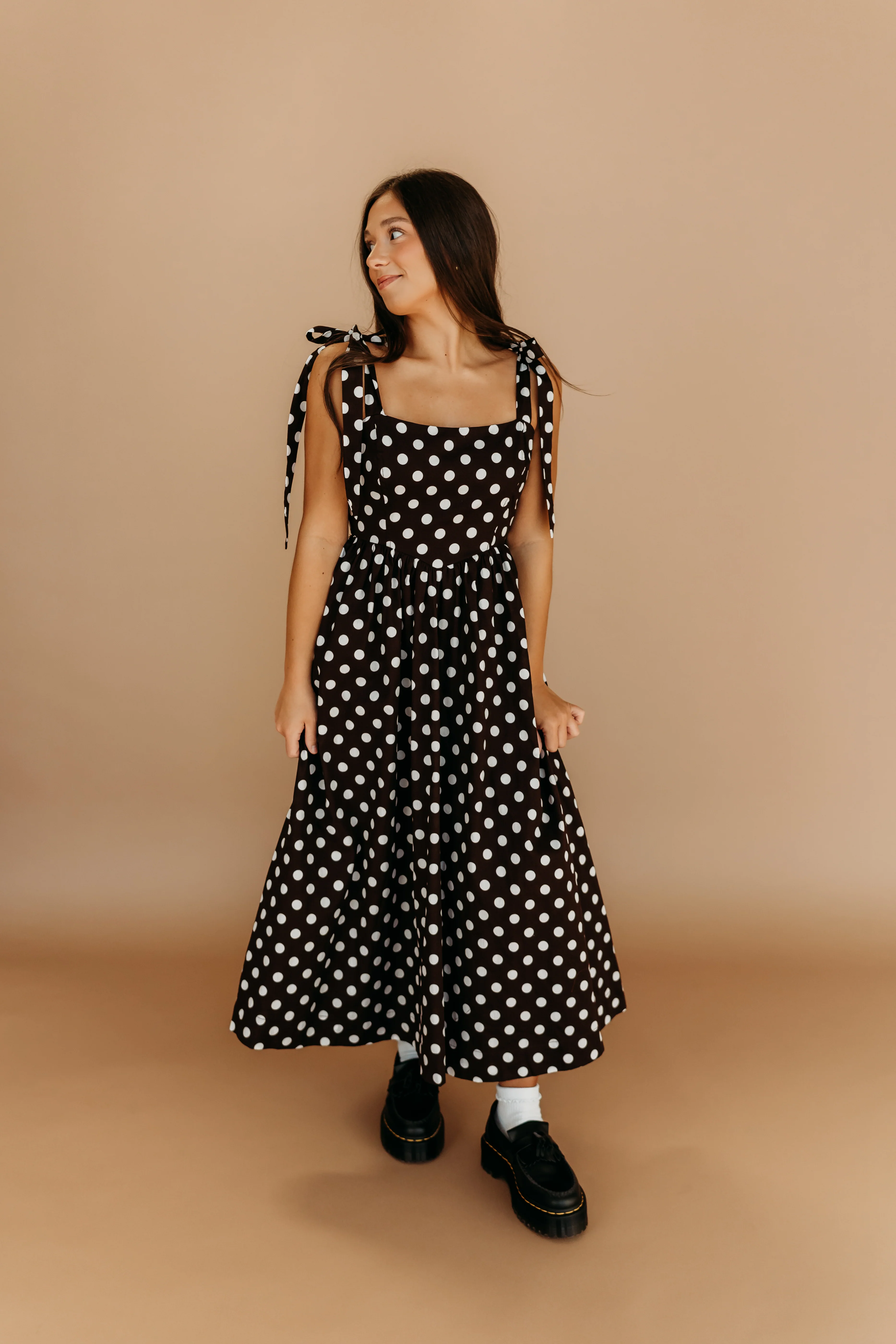 THE JENNA POLKA DOT DRESS IN BROWN - Image 6