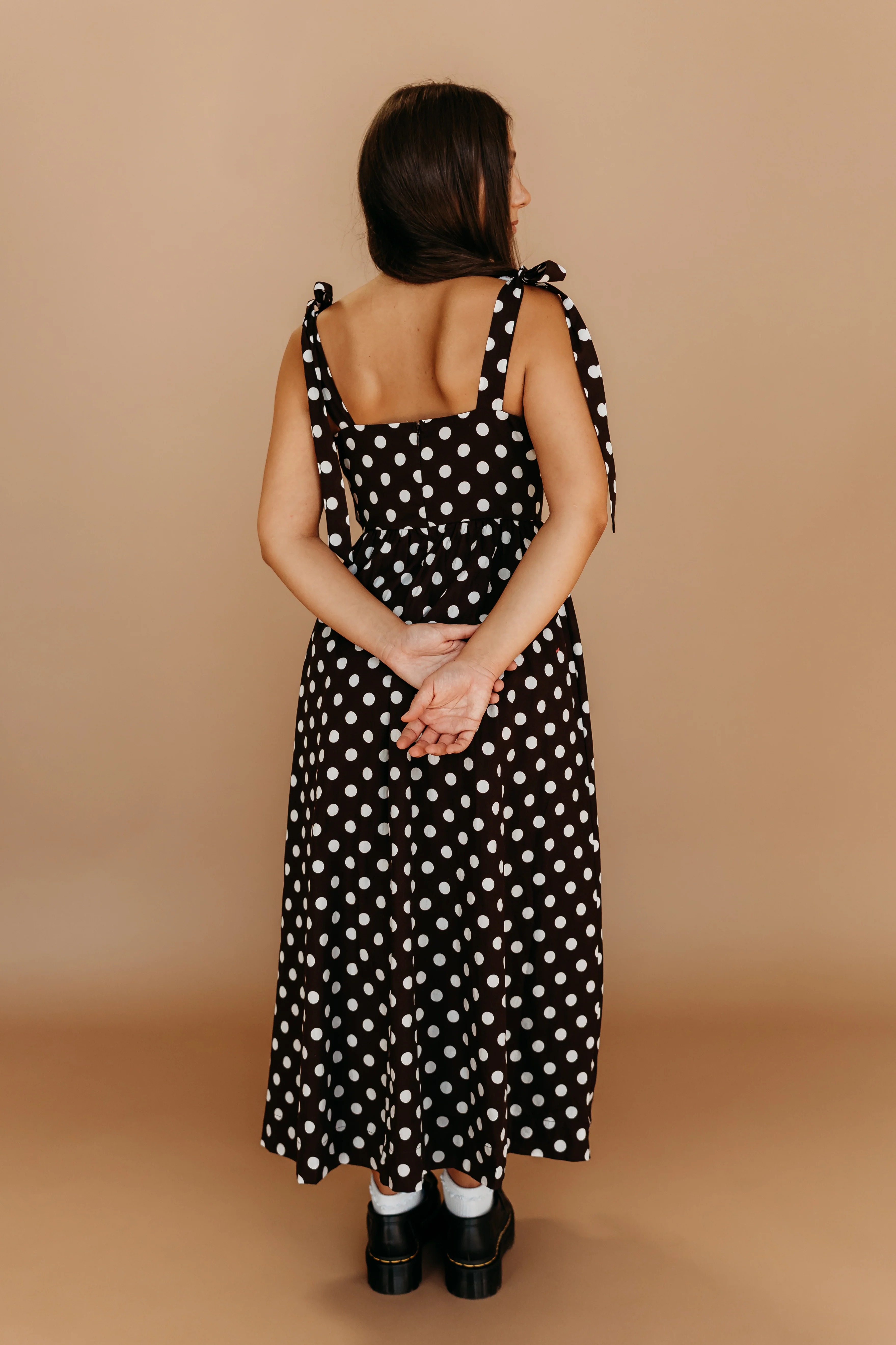 THE JENNA POLKA DOT DRESS IN BROWN - Image 7