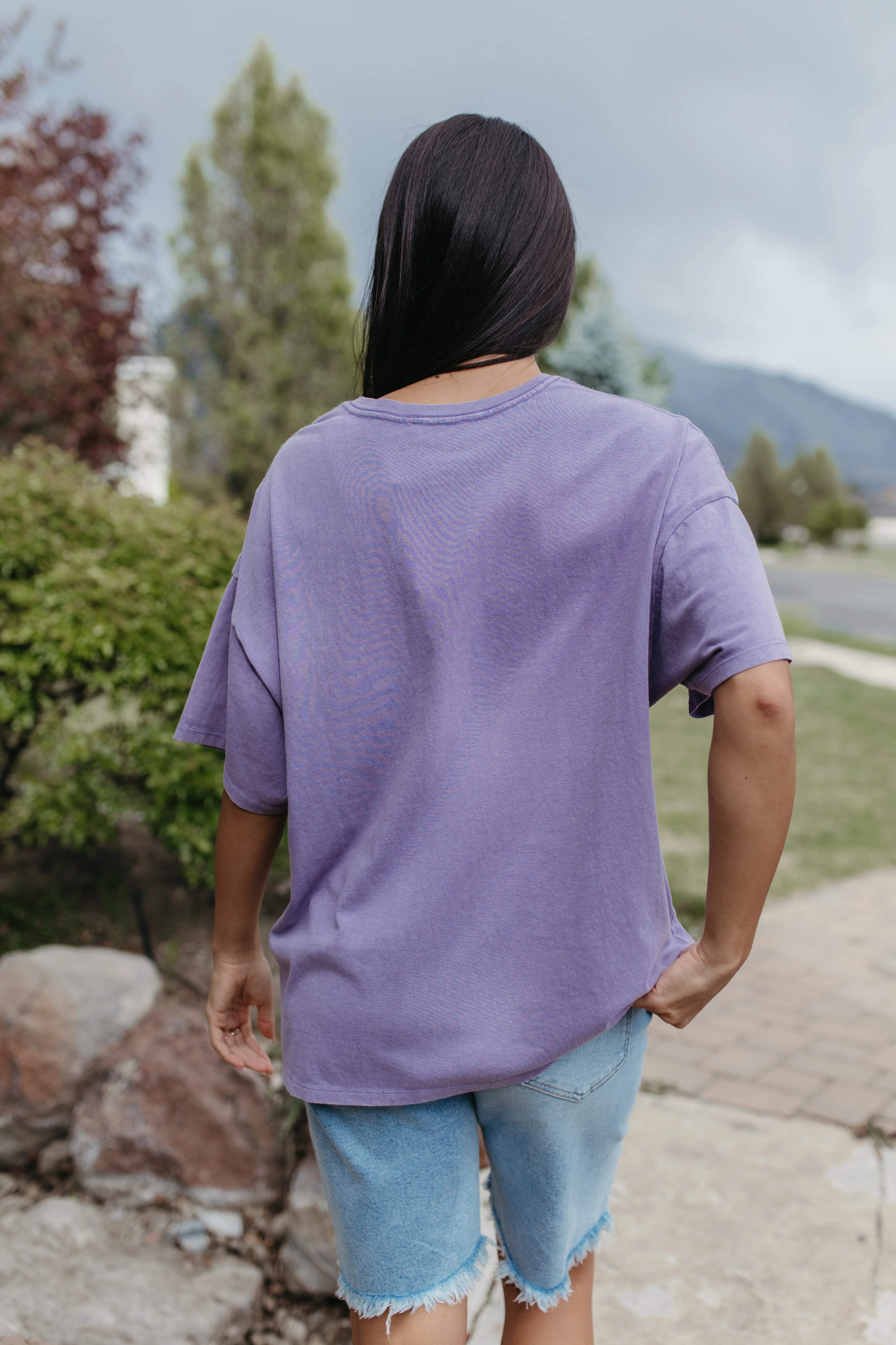 THE JOURNI OVERSIZED SHORT SLEEVE SHIRT IN DUSTY PURPLE - Image 5