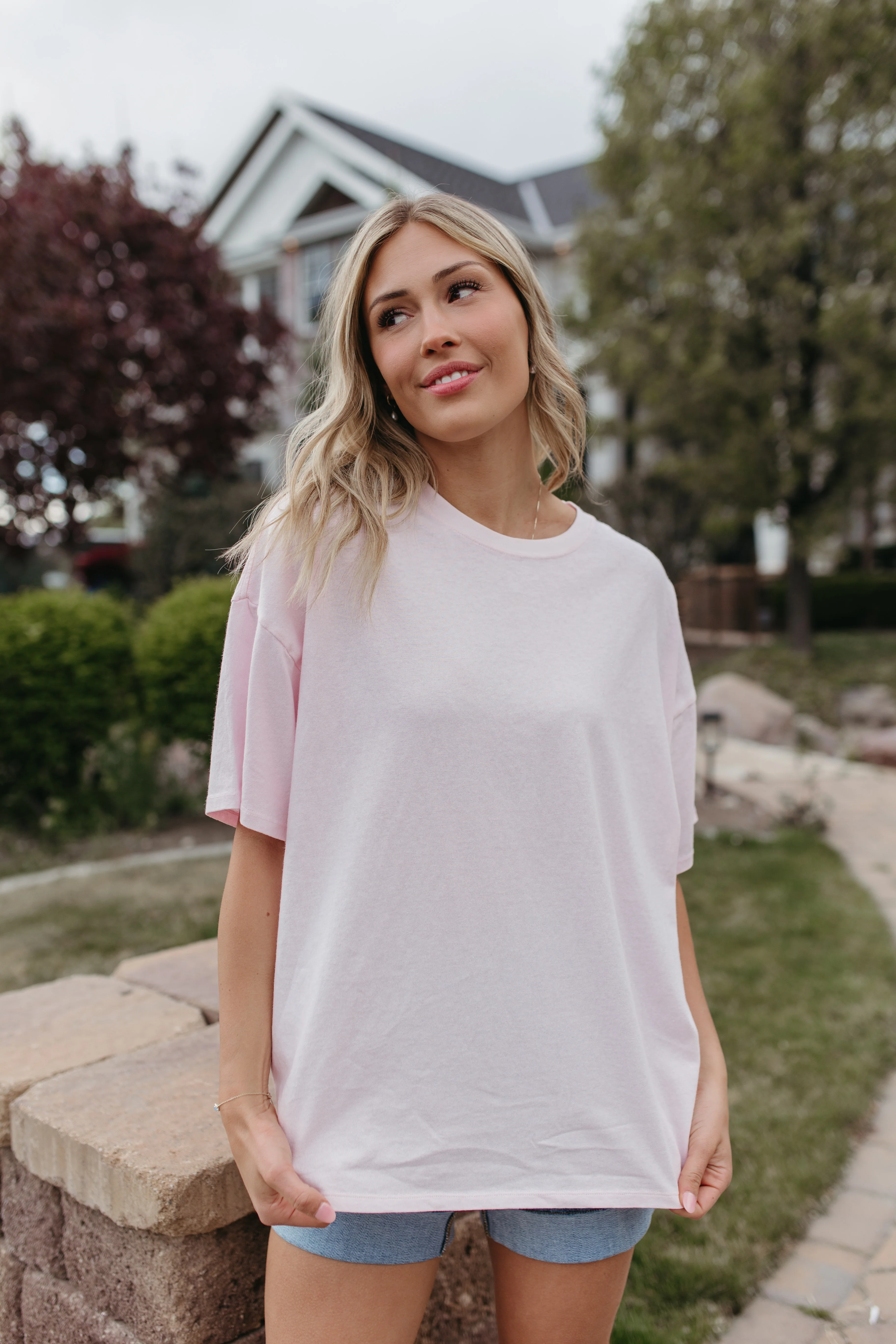 THE JOURNI OVERSIZED SHORT SLEEVE SHIRT IN SOFT PINK - Image 5