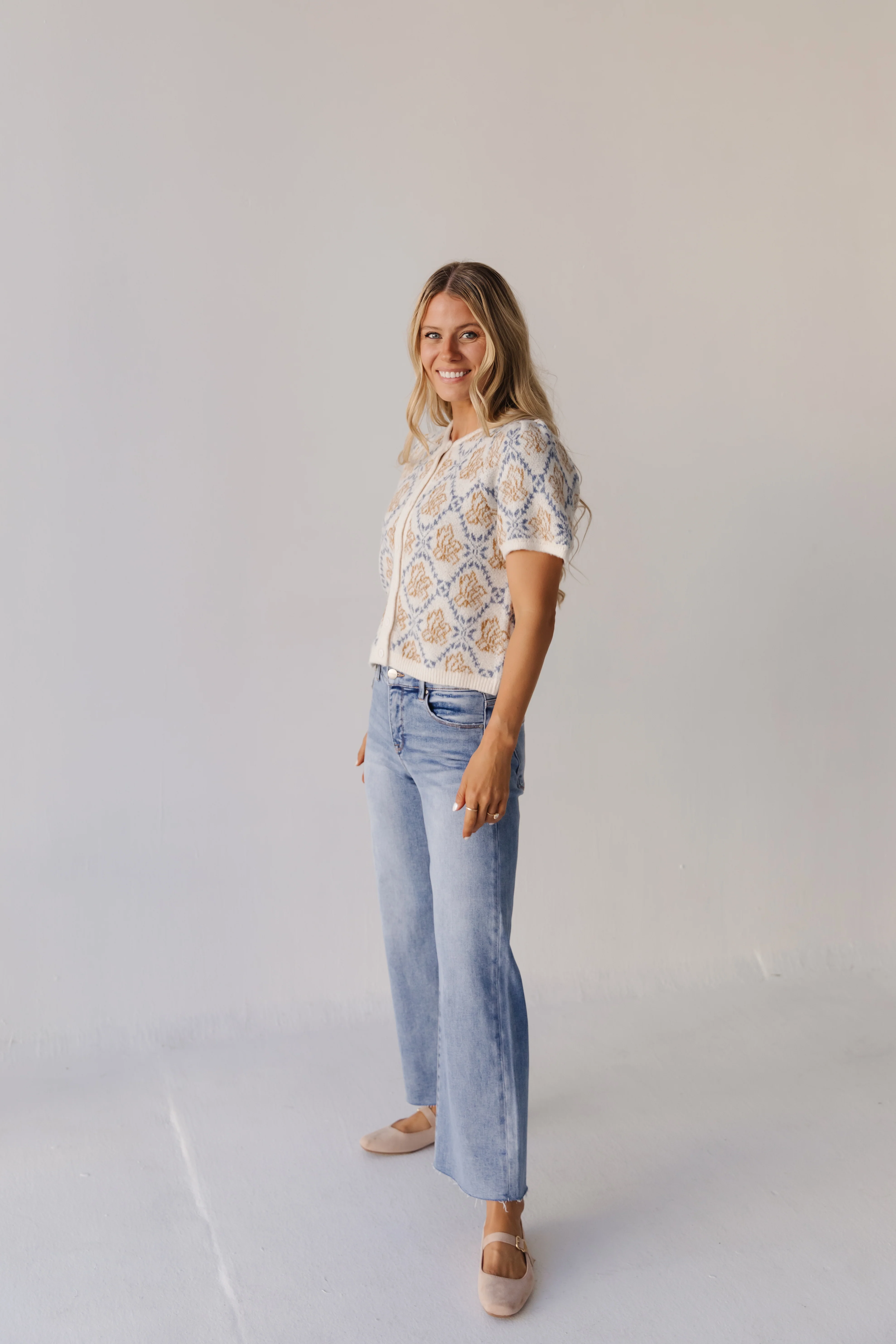 THE JULIA MID-RISE WIDE LEG JEANS IN MEDIUM WASH - Image 4