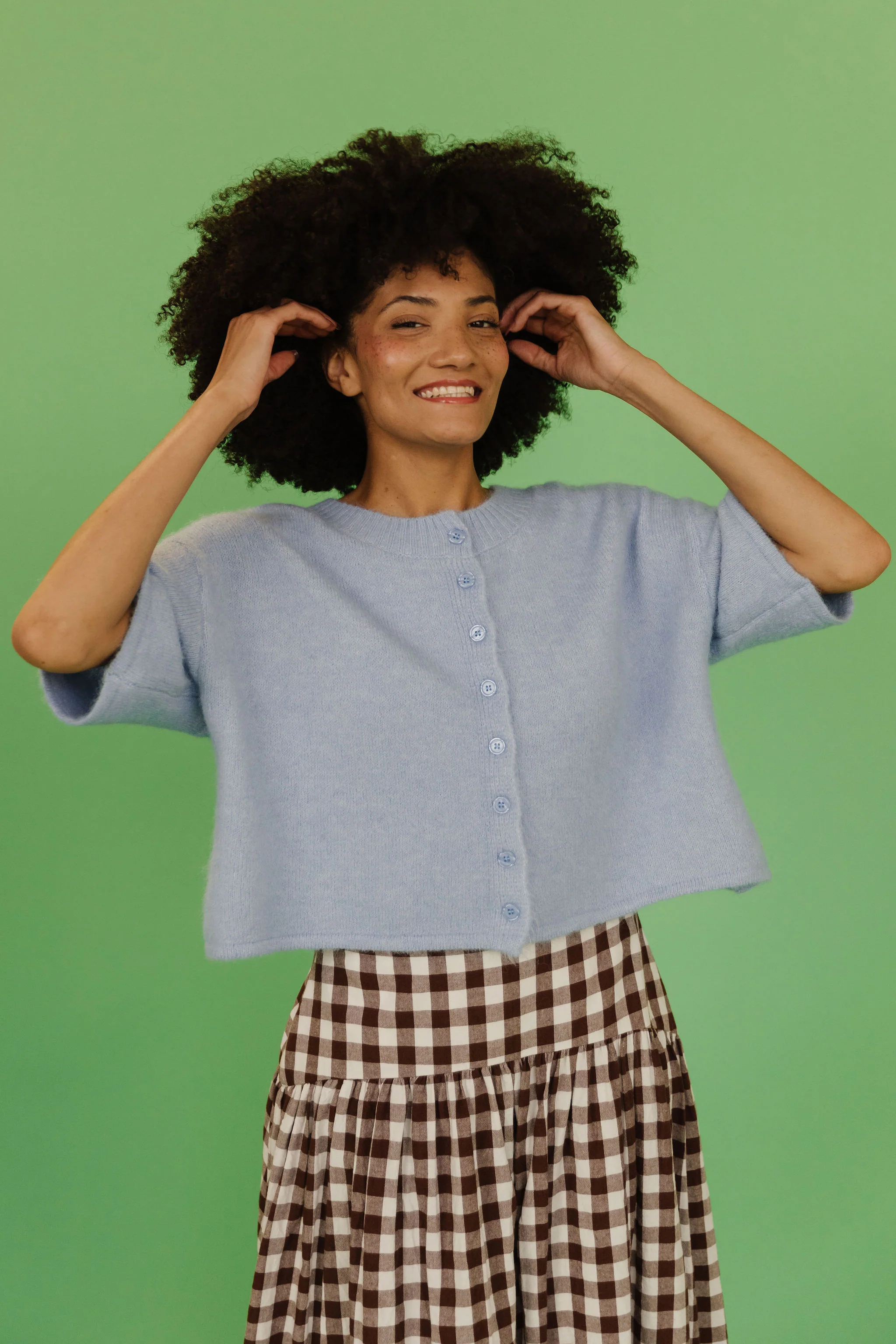 THE KATELYNN KNIT CARDIGAN IN PALE BLUE - Image 6
