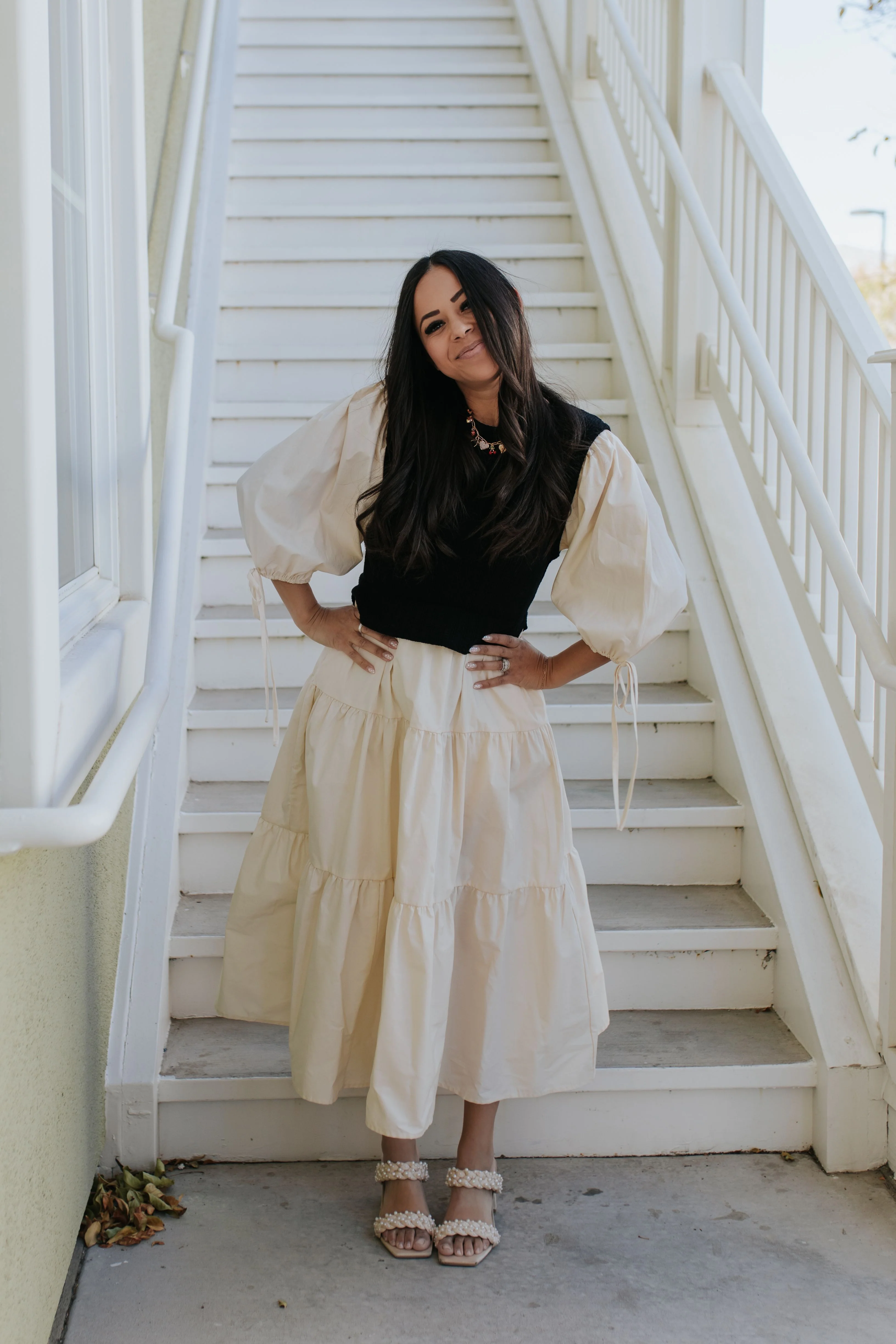 THE KAYSEN KNIT SWEATER DRESS IN IVORY - Image 3