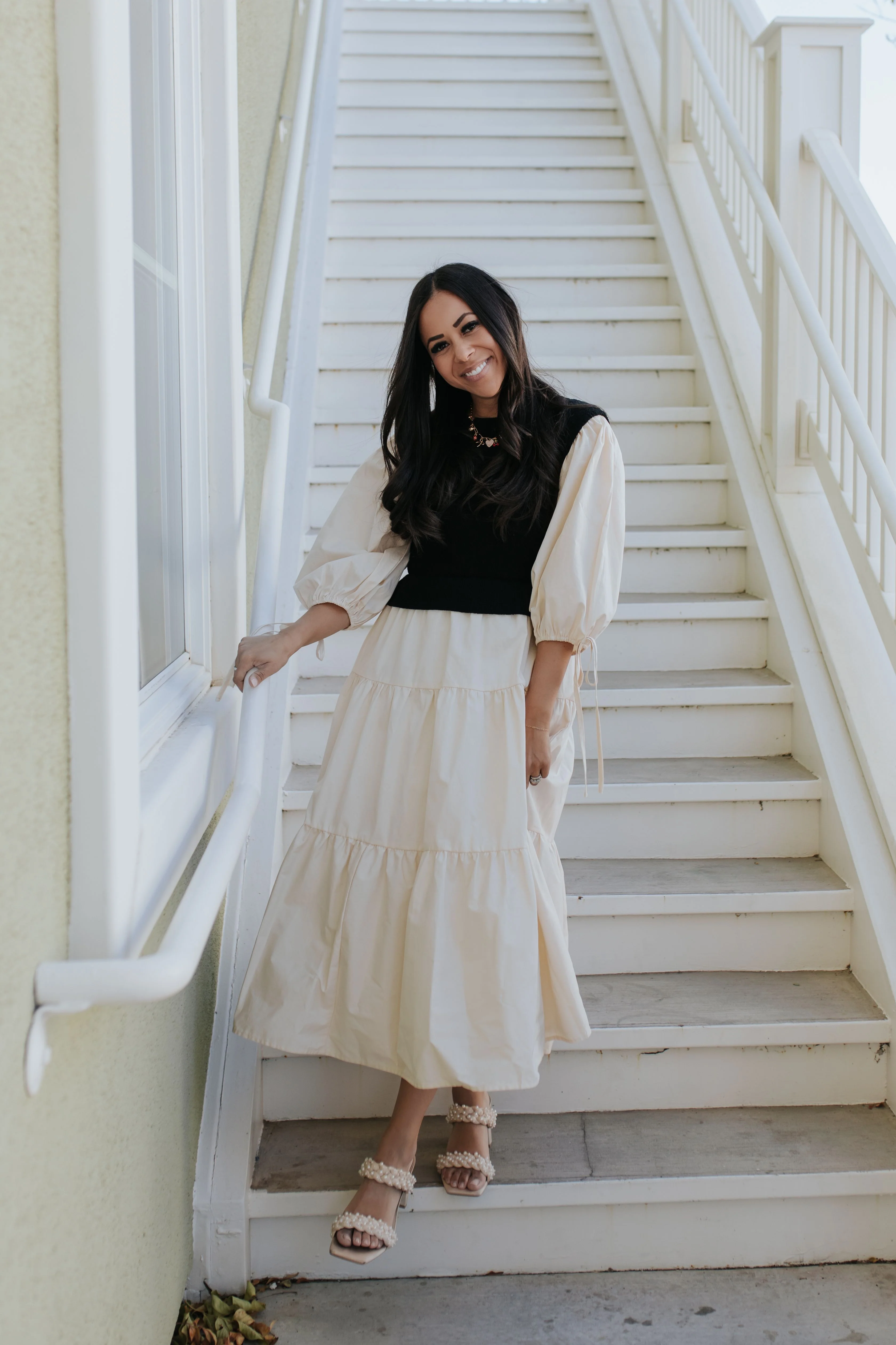 THE KAYSEN KNIT SWEATER DRESS IN IVORY - Image 6