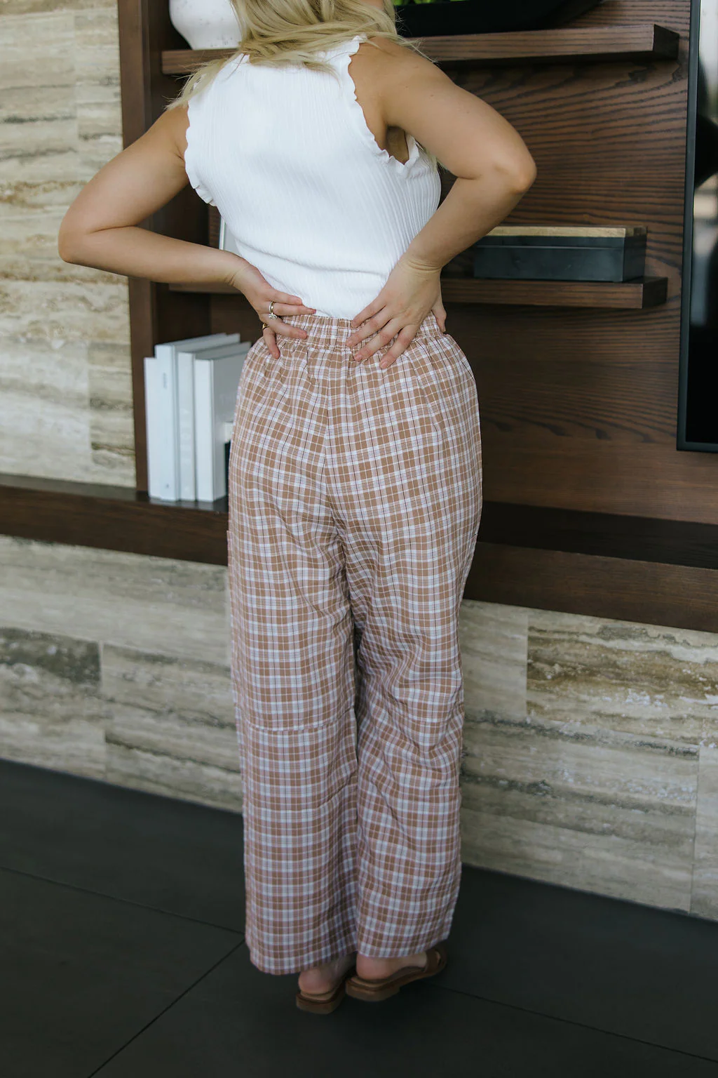 THE KIARA PLAID WIDE LEG PANTS IN BROWN - Image 4