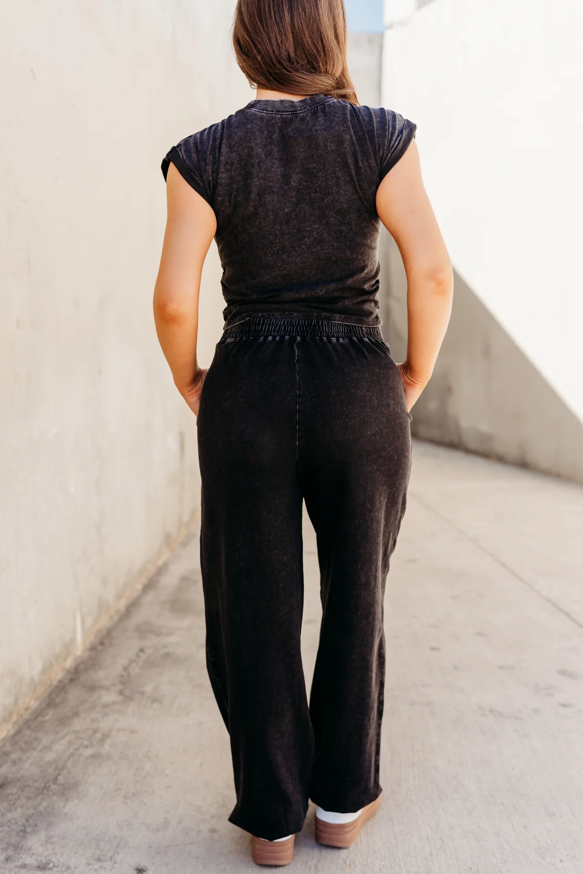 THE KYLIE CROSSOVER SET IN BLACK - Image 4