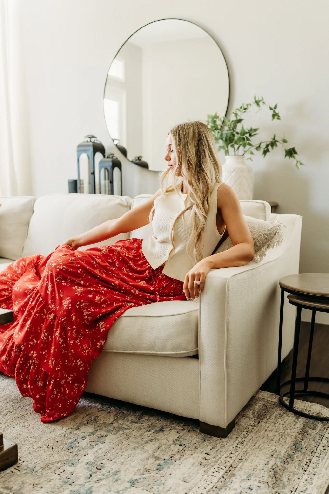 THE LARISSA FLORAL PRINT SKIRT IN RED - Image 4
