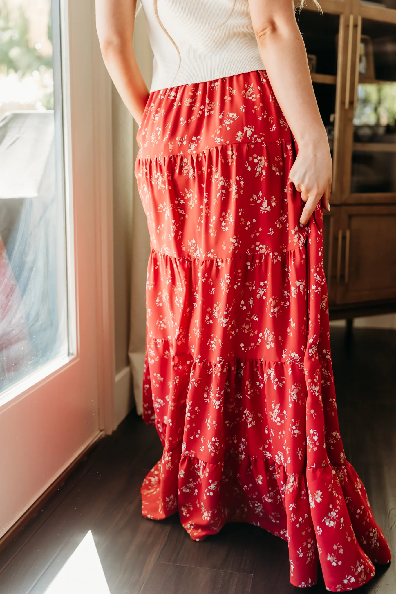 THE LARISSA FLORAL PRINT SKIRT IN RED - Image 5