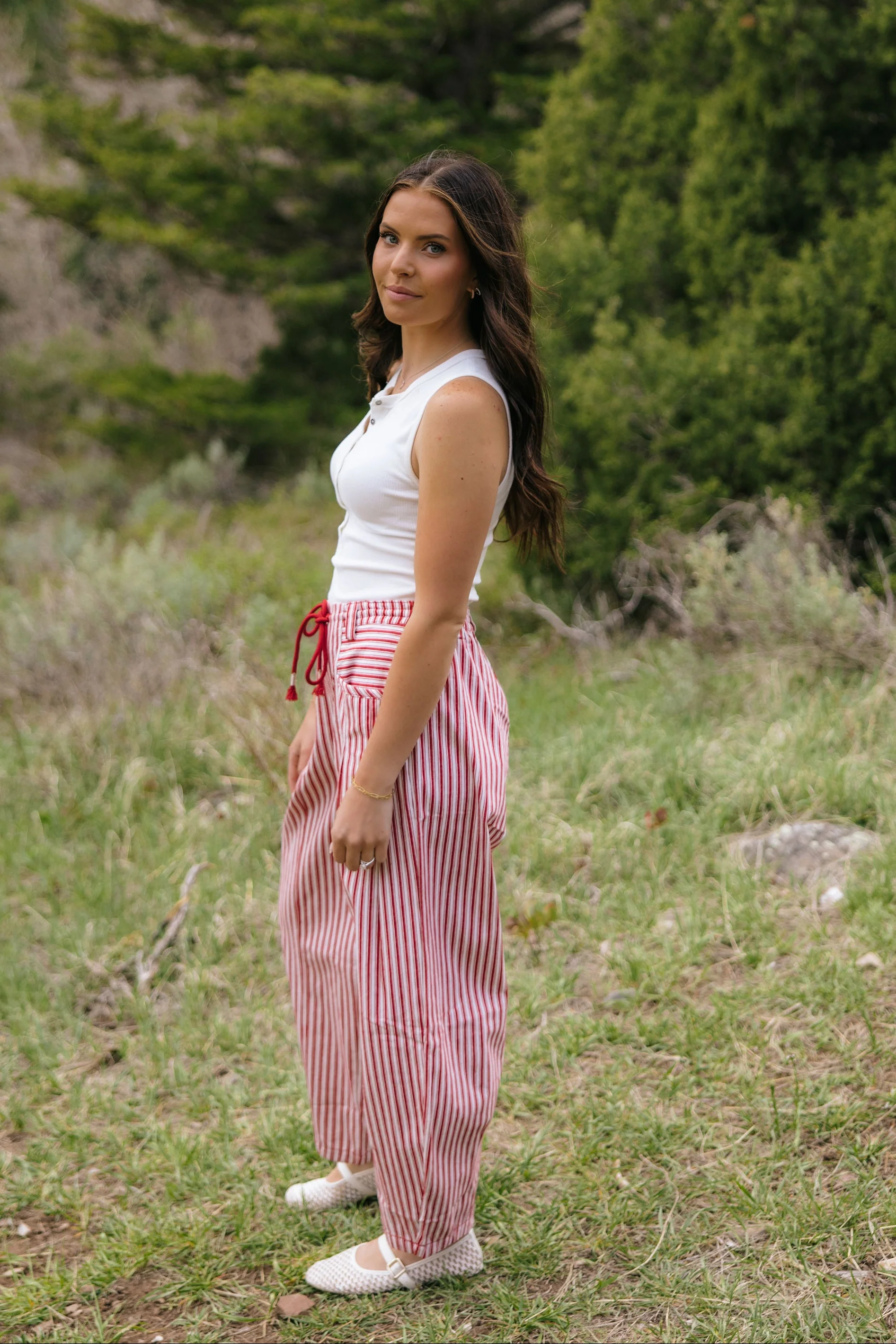 THE ILIA RIBBED HENLEY TANK TOP IN WHITE - Image 4
