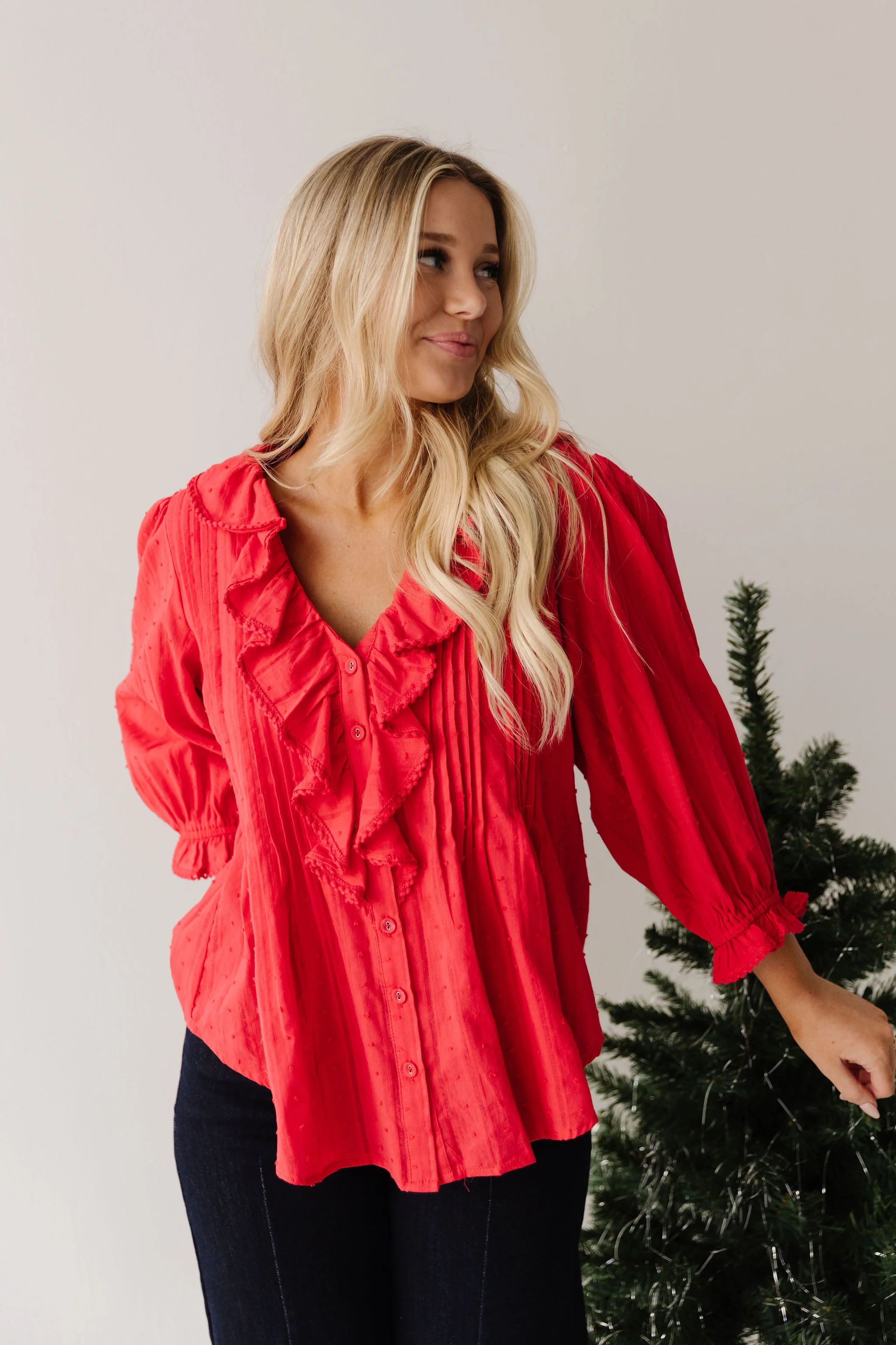 THE LIZA RUFFLED BLOUSE IN RED - Image 3