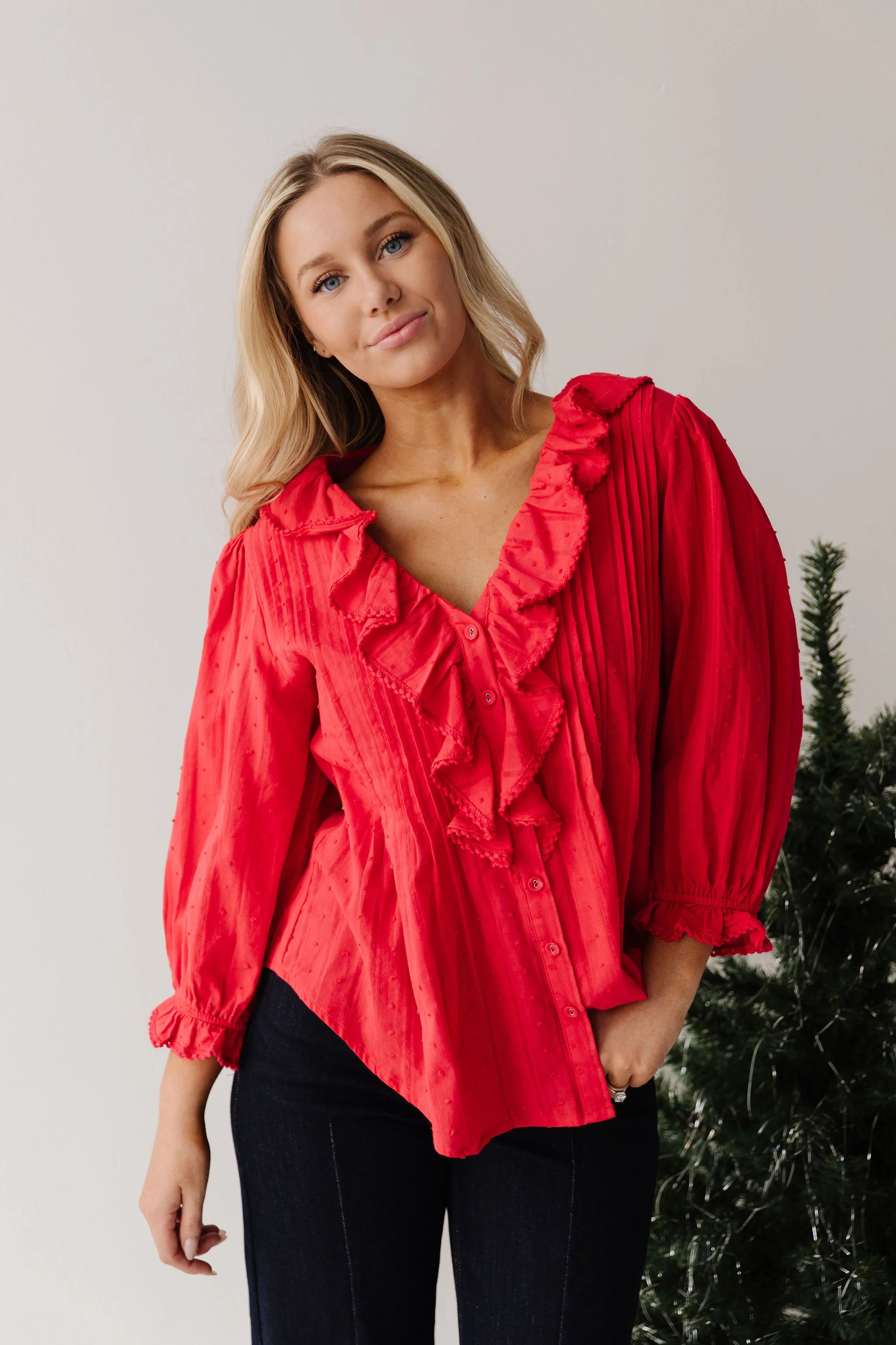 THE LIZA RUFFLED BLOUSE IN RED - Image 7