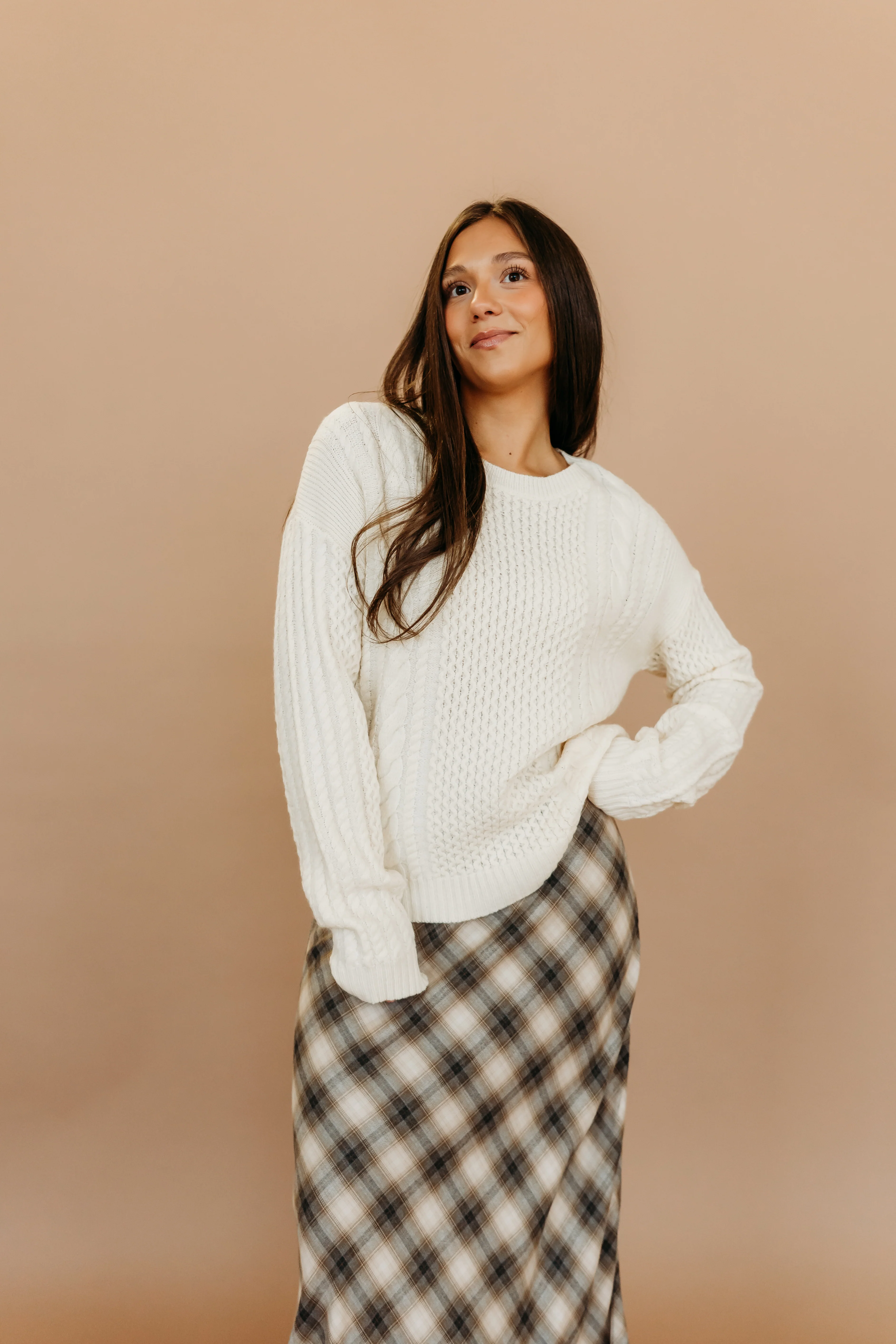 THE LYSANDRA KNIT SWEATER IN CREAM - Image 7