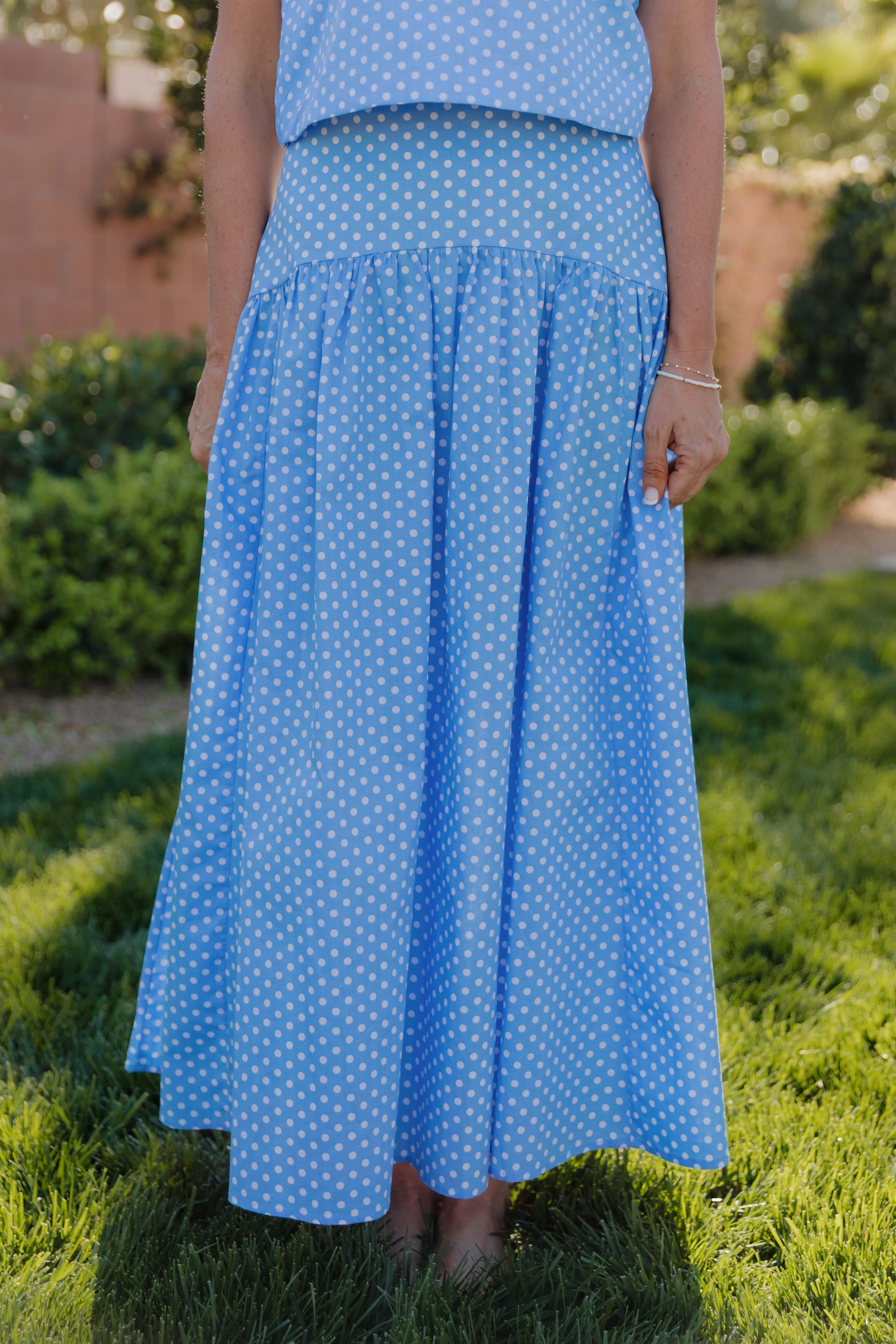THE MAKAYLA POLKA DOT SKIRT IN BLUE - Image 2