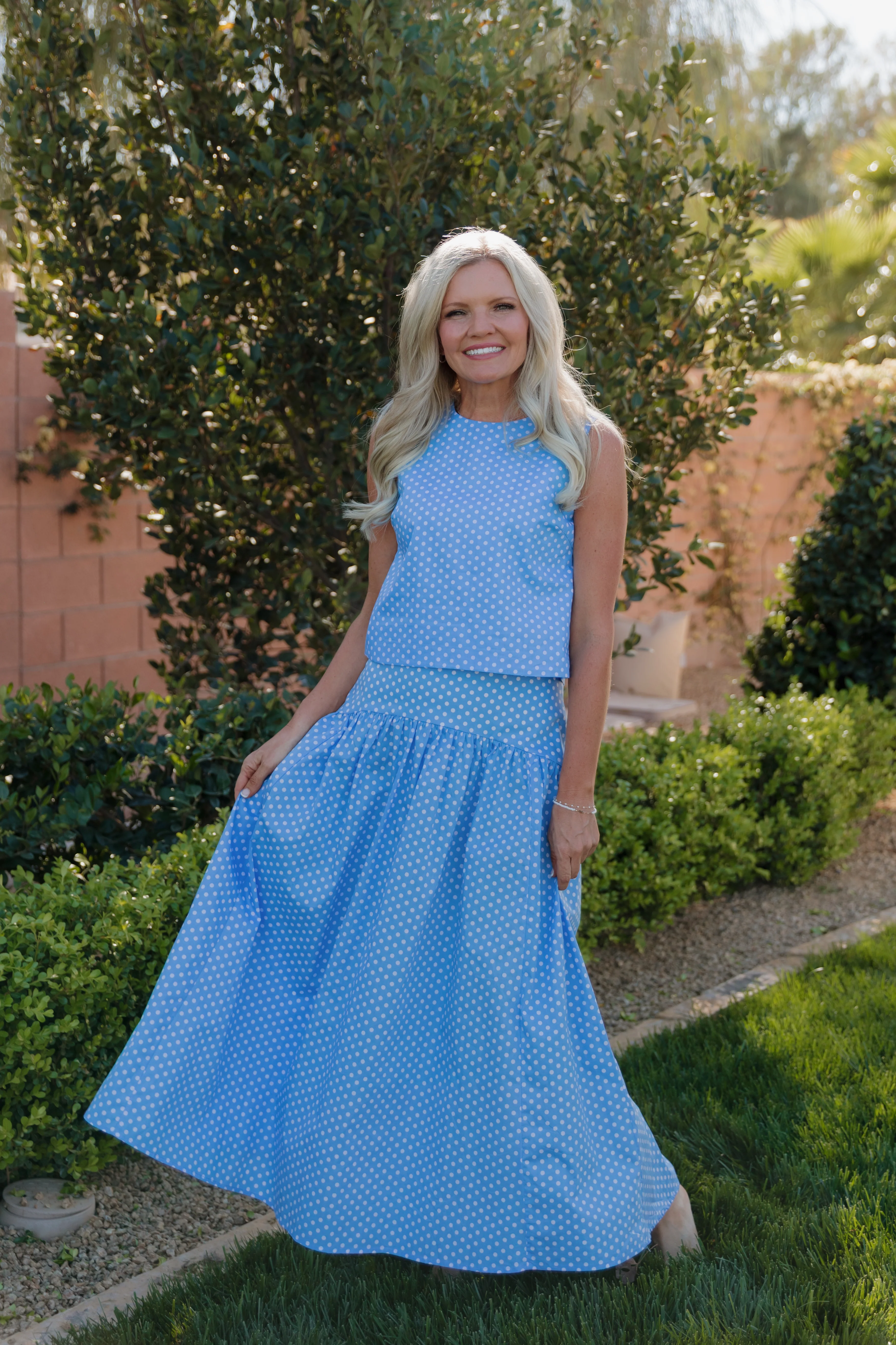 THE MAKAYLA POLKA DOT SKIRT IN BLUE - Image 3