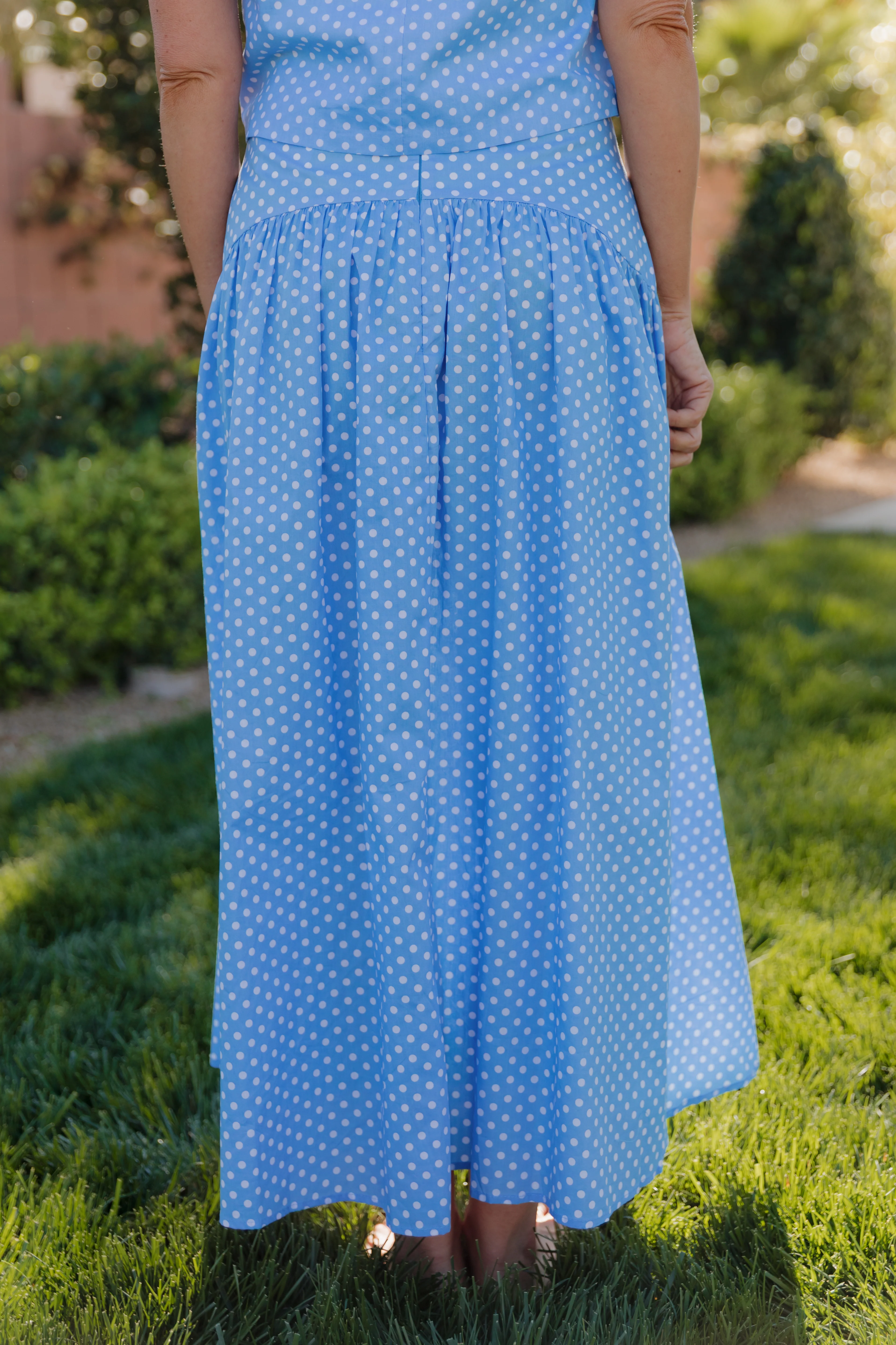 THE MAKAYLA POLKA DOT SKIRT IN BLUE - Image 4