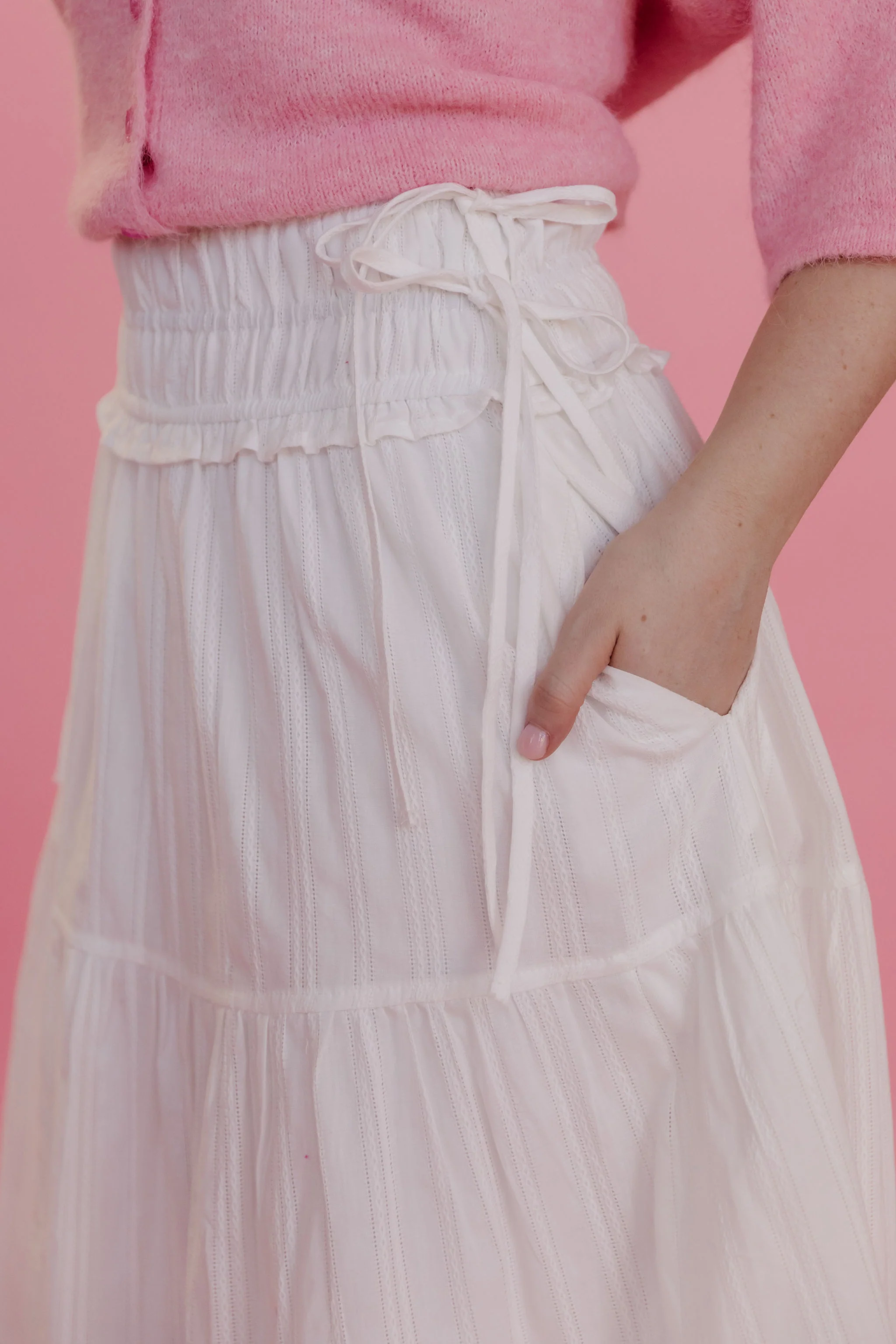 THE MANON SIDE TIE LINEN MAXI SKIRT IN WHITE - Image 4