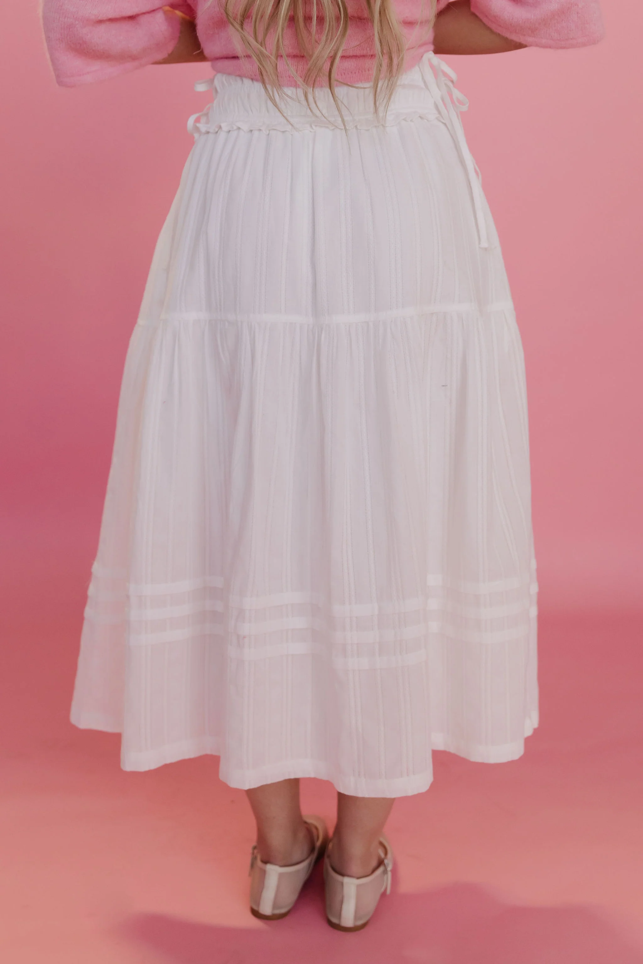 THE MANON SIDE TIE LINEN MAXI SKIRT IN WHITE - Image 8