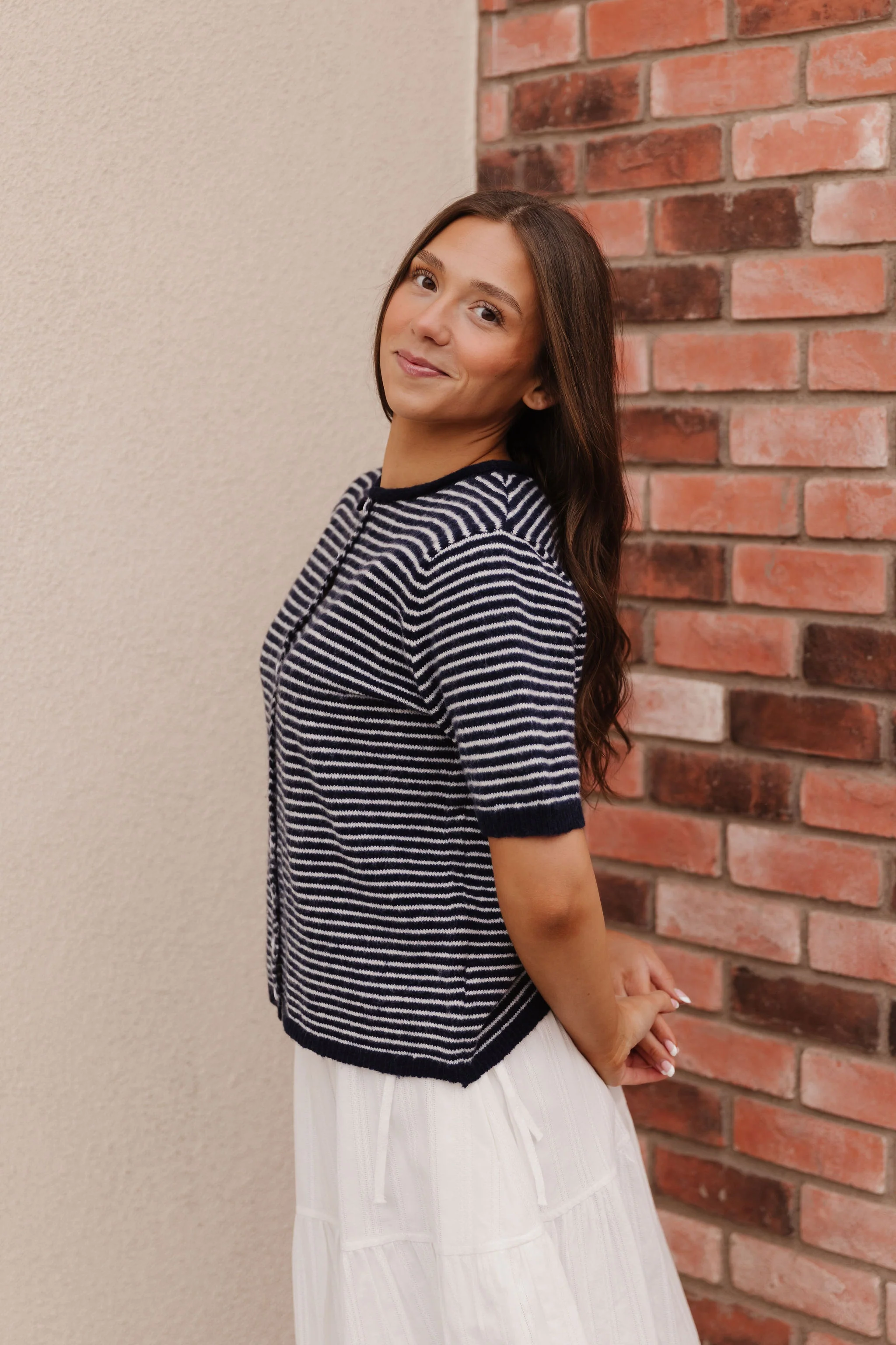 THE MCKAYLA SHORT SLEEVE STRIPED CARDIGAN IN NAVY - Image 3