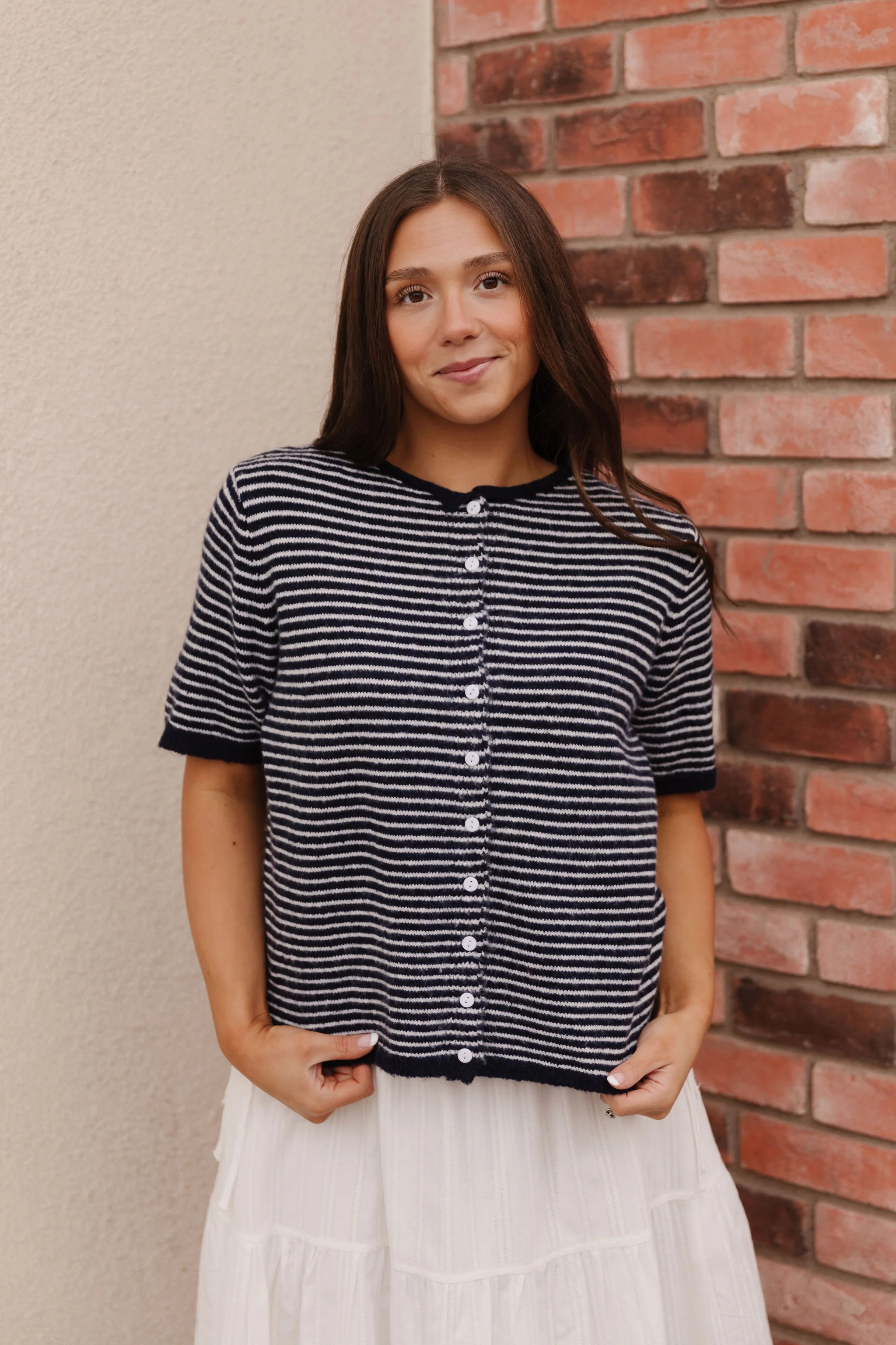 THE MCKAYLA SHORT SLEEVE STRIPED CARDIGAN IN NAVY - Image 4