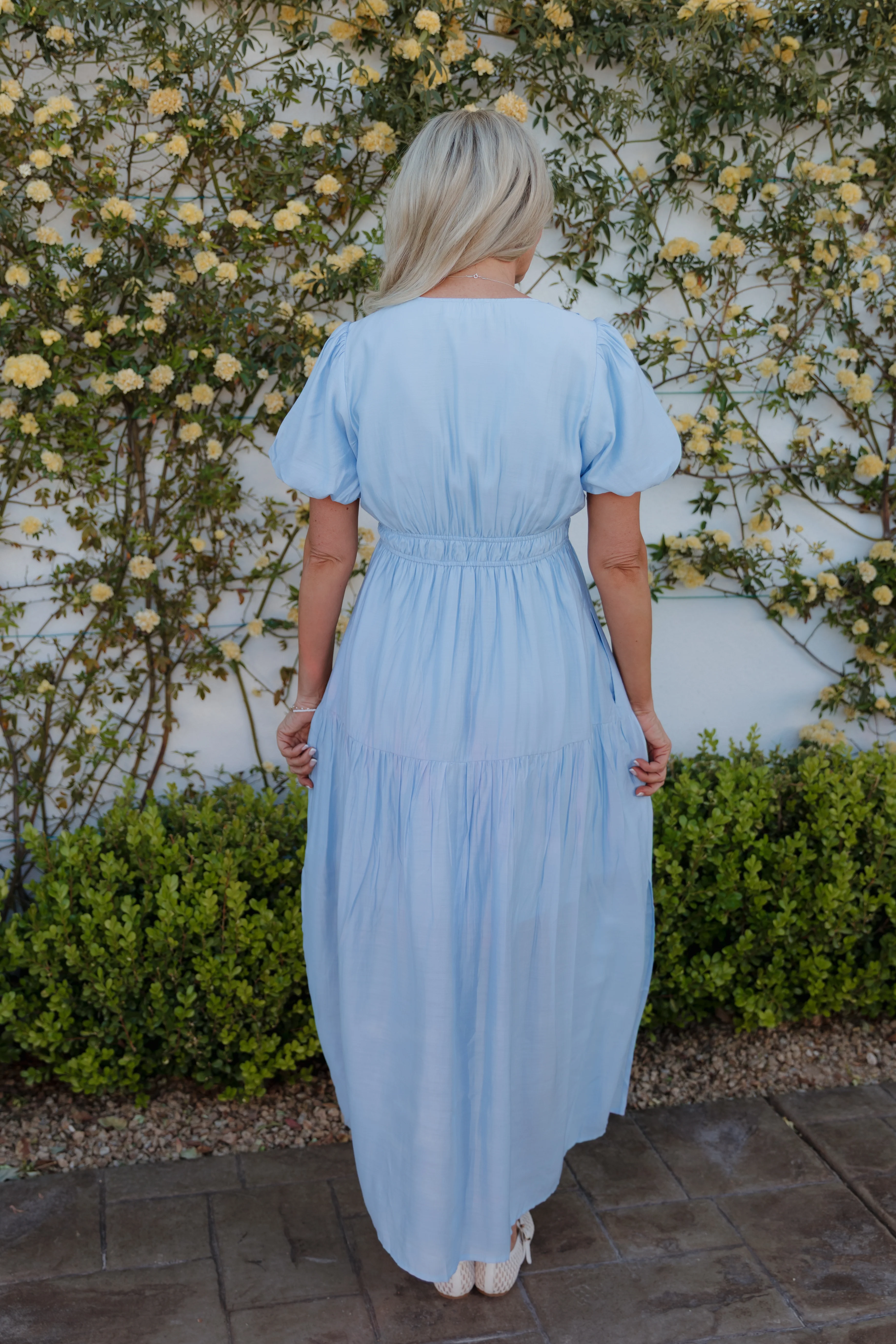 THE MCKELL RIBBON TIES DRESS IN SKY BLUE - Image 4