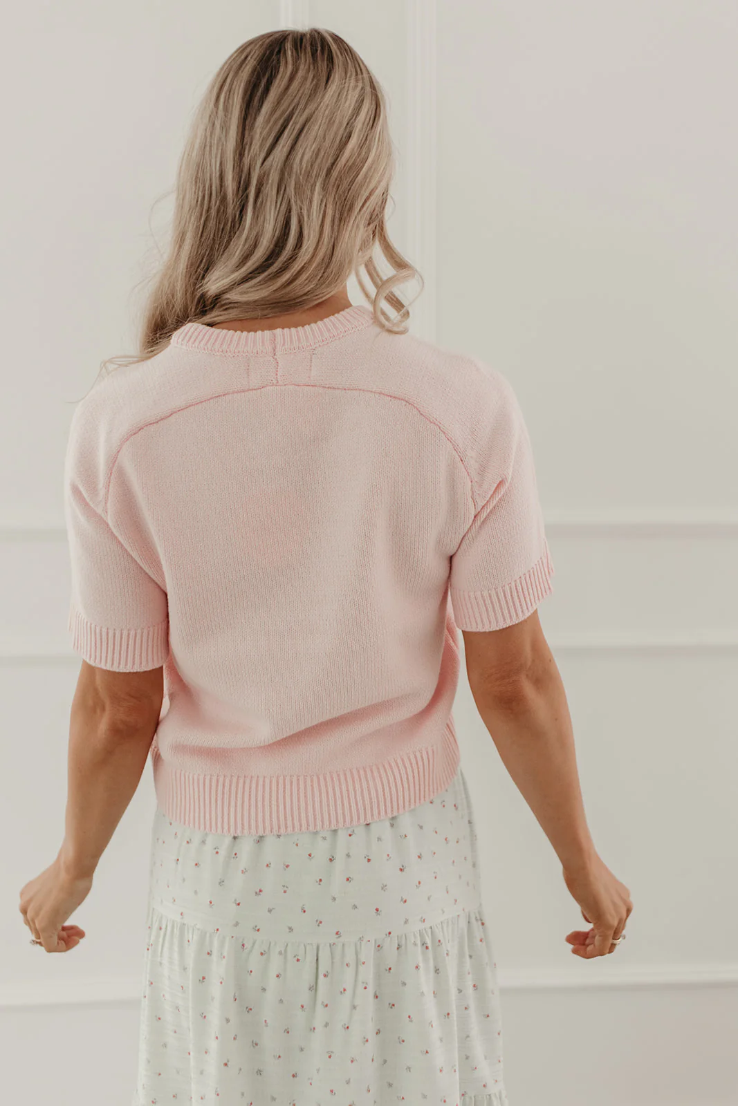 THE MEADOW SHORT SLEEVE SWEATER IN PINK - Image 5
