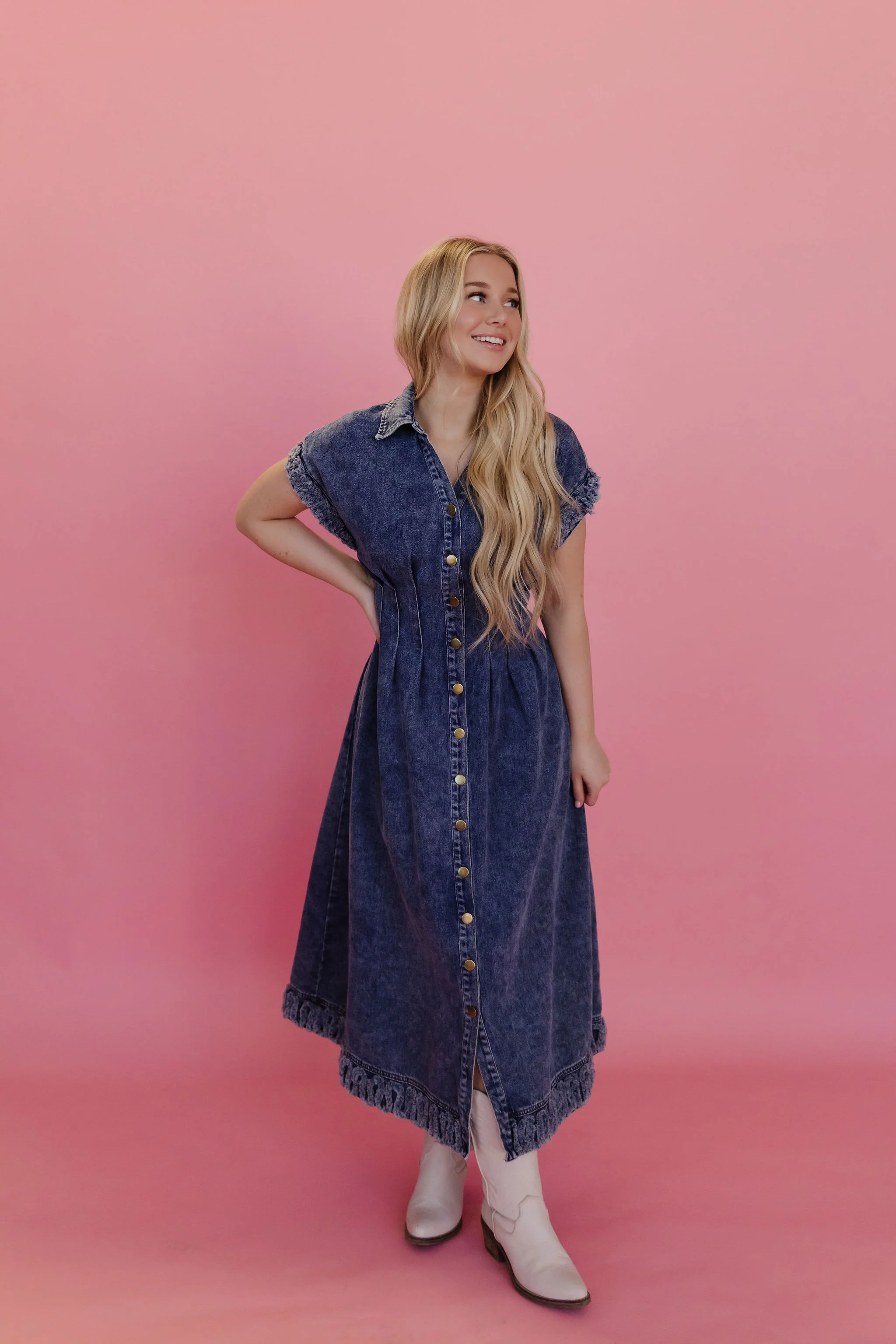 THE MICHELLE COLLARED DENIM DRESS IN DARK DENIM - Image 5
