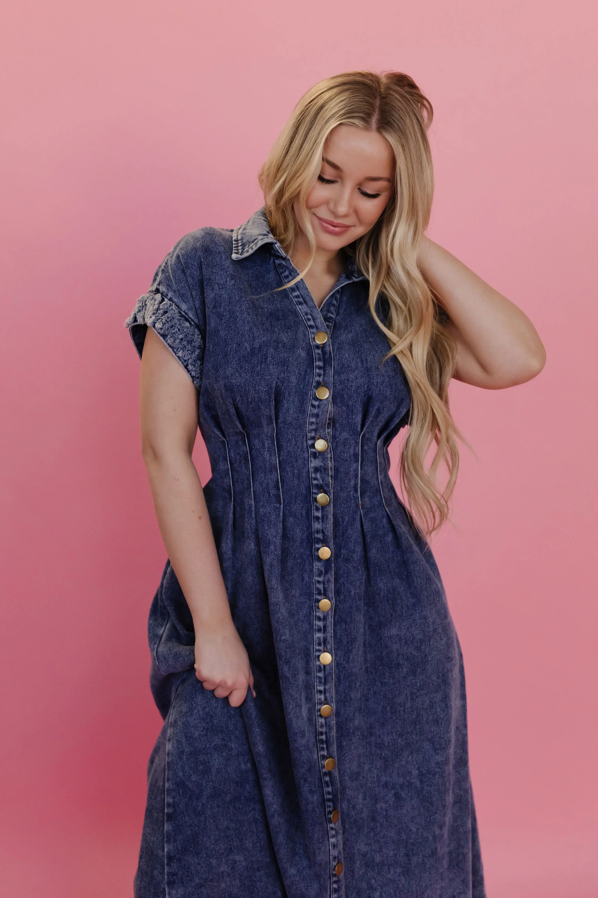 THE MICHELLE COLLARED DENIM DRESS IN DARK DENIM - Image 9