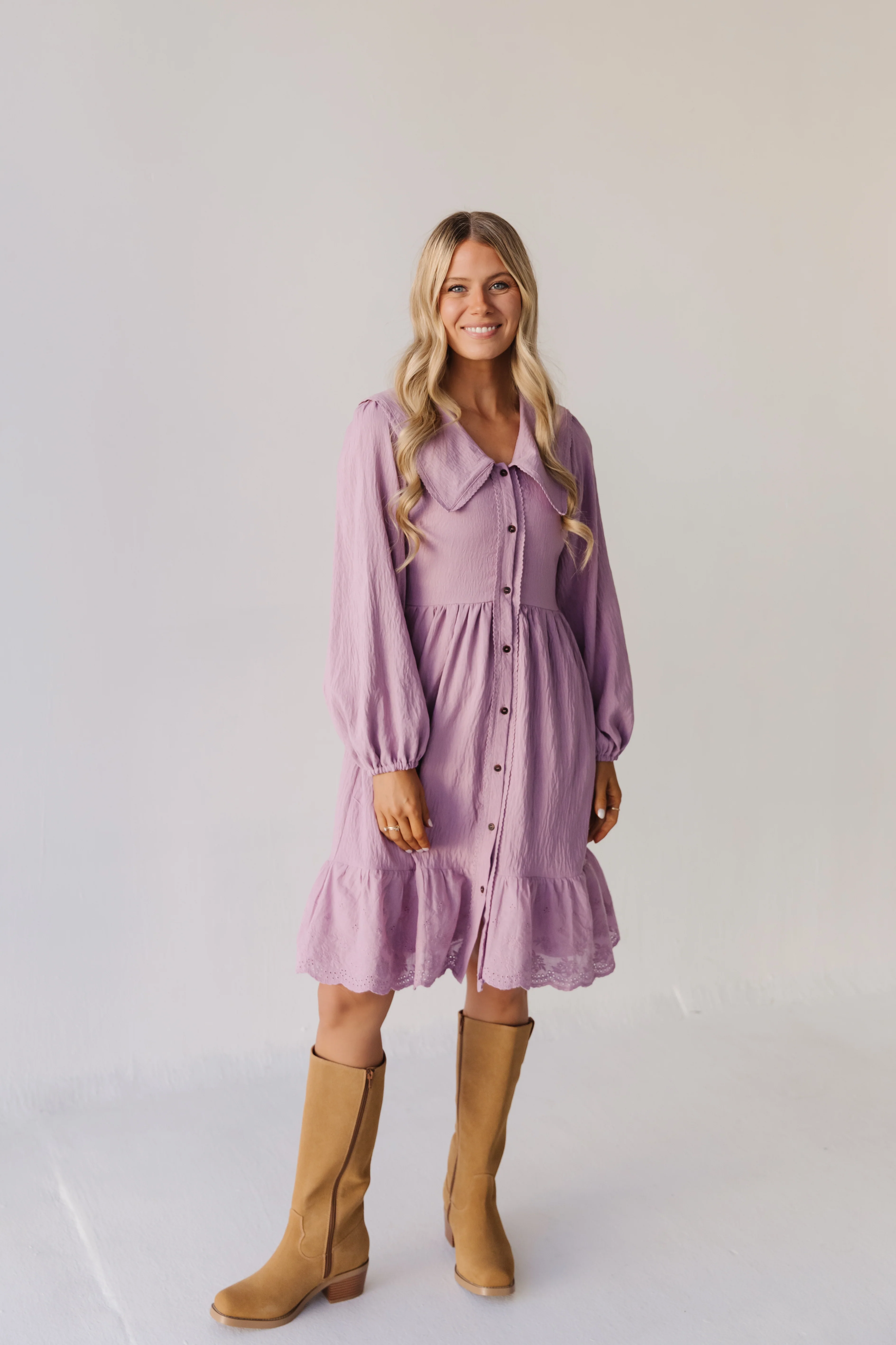 THE NATASHA EYELET TRIM COLLAR DRESS IN MAUVE - Image 4