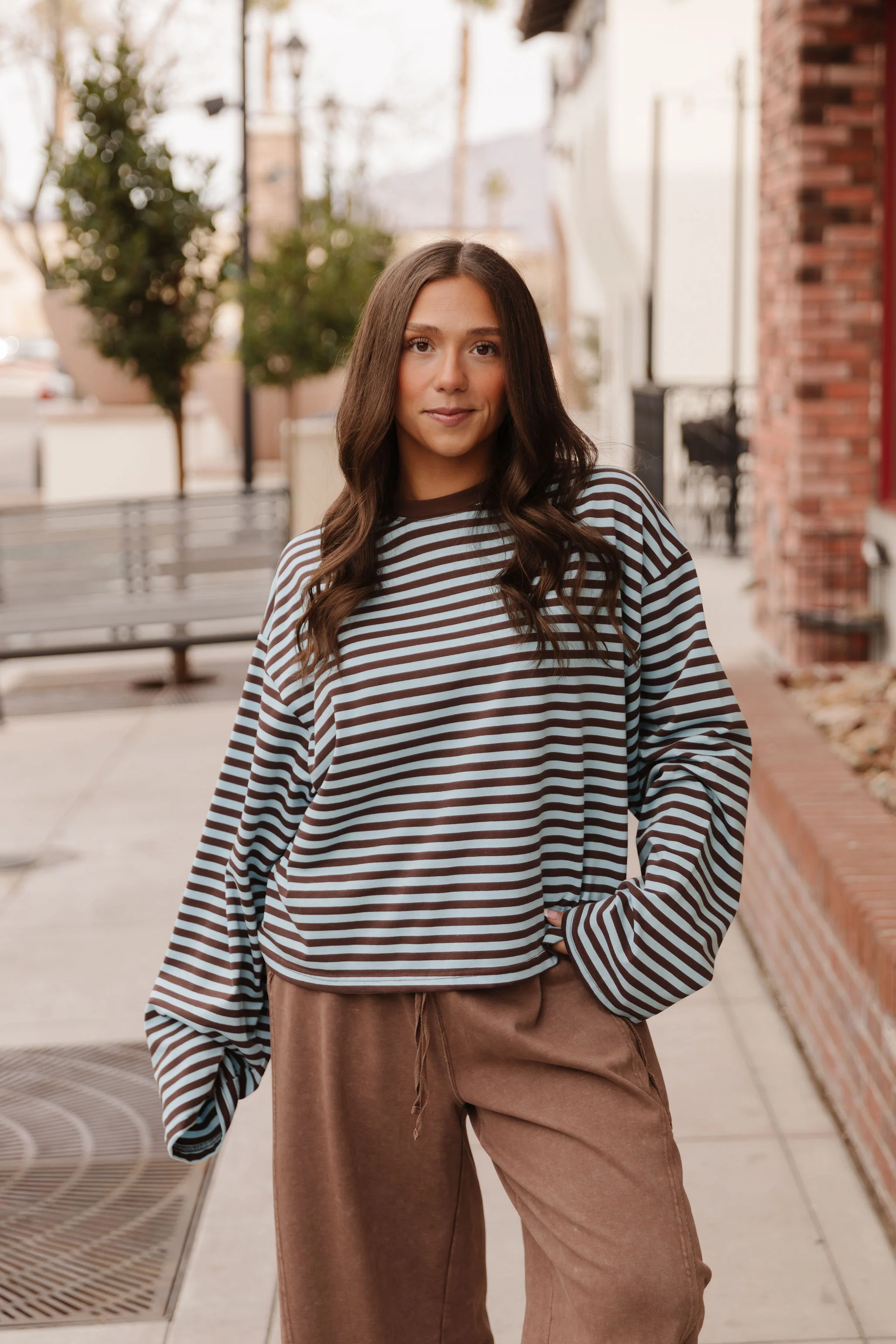 THE NEHEMIA STRIPED TOP IN SKY BLUE - Image 6