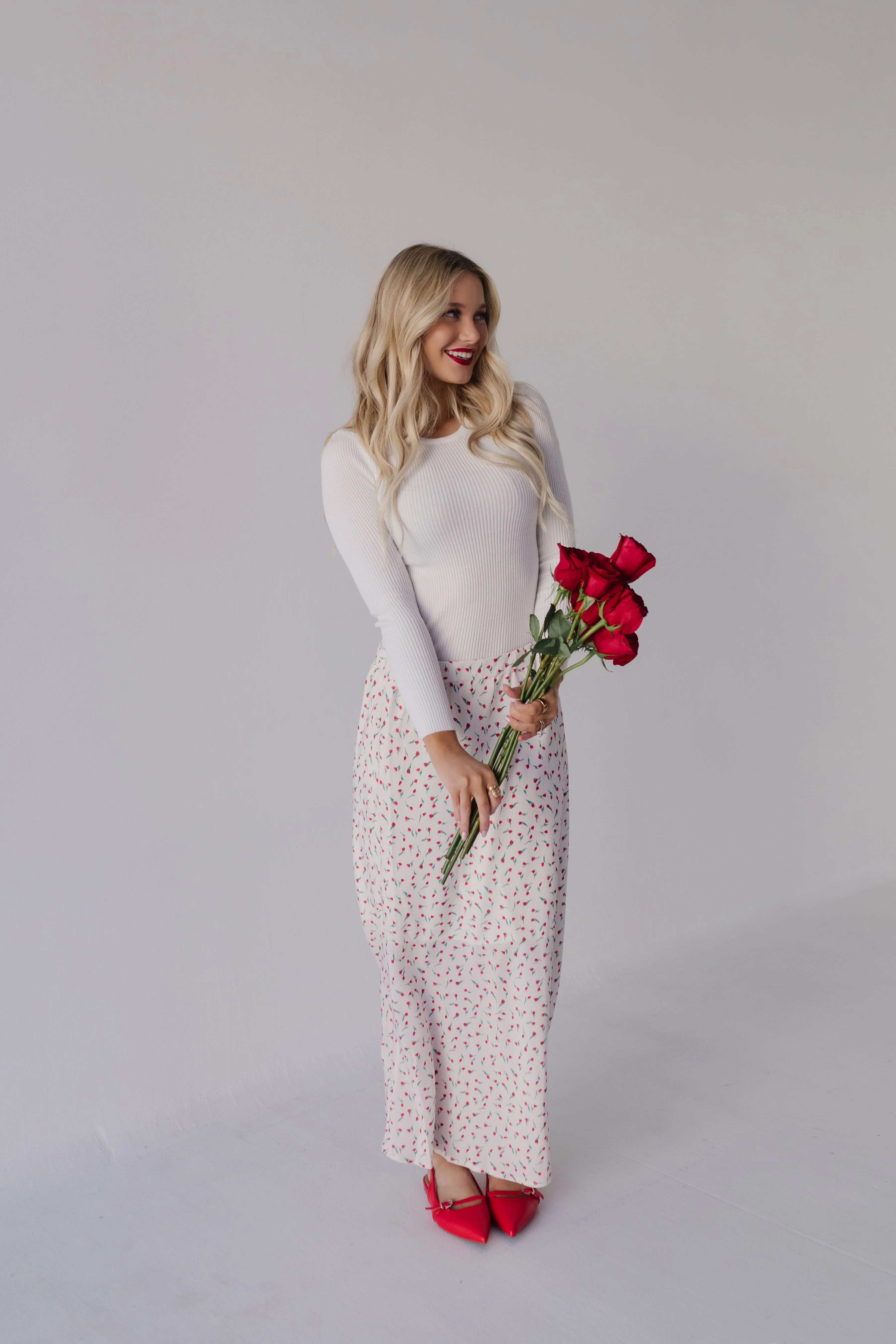 THE OPHIRA FLORAL MAXI PENCIL SKIRT IN OFF WHITE - Image 8