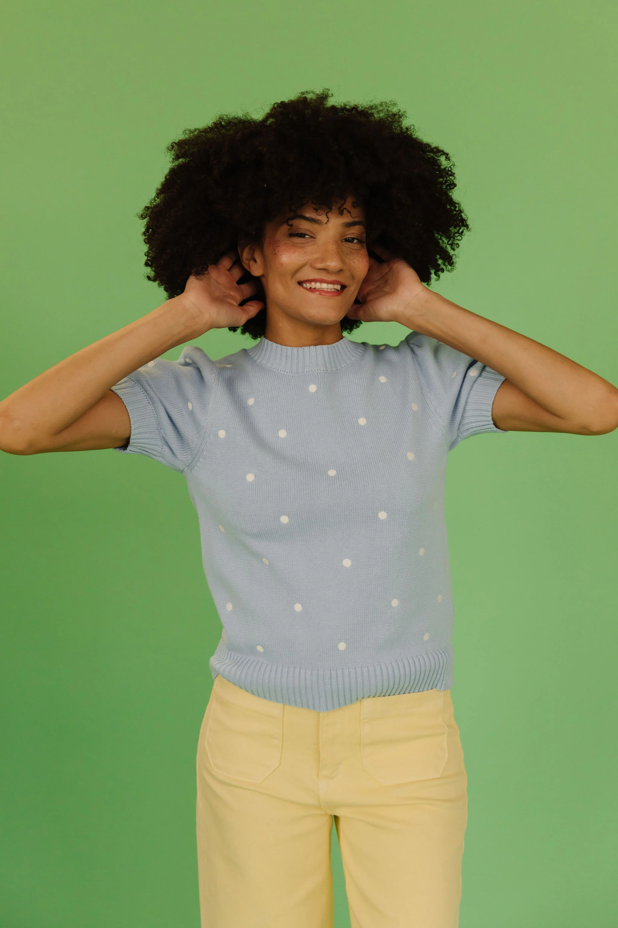 THE PEYTON POLKA DOT SWEATER IN LIGHT BLUE - Image 4