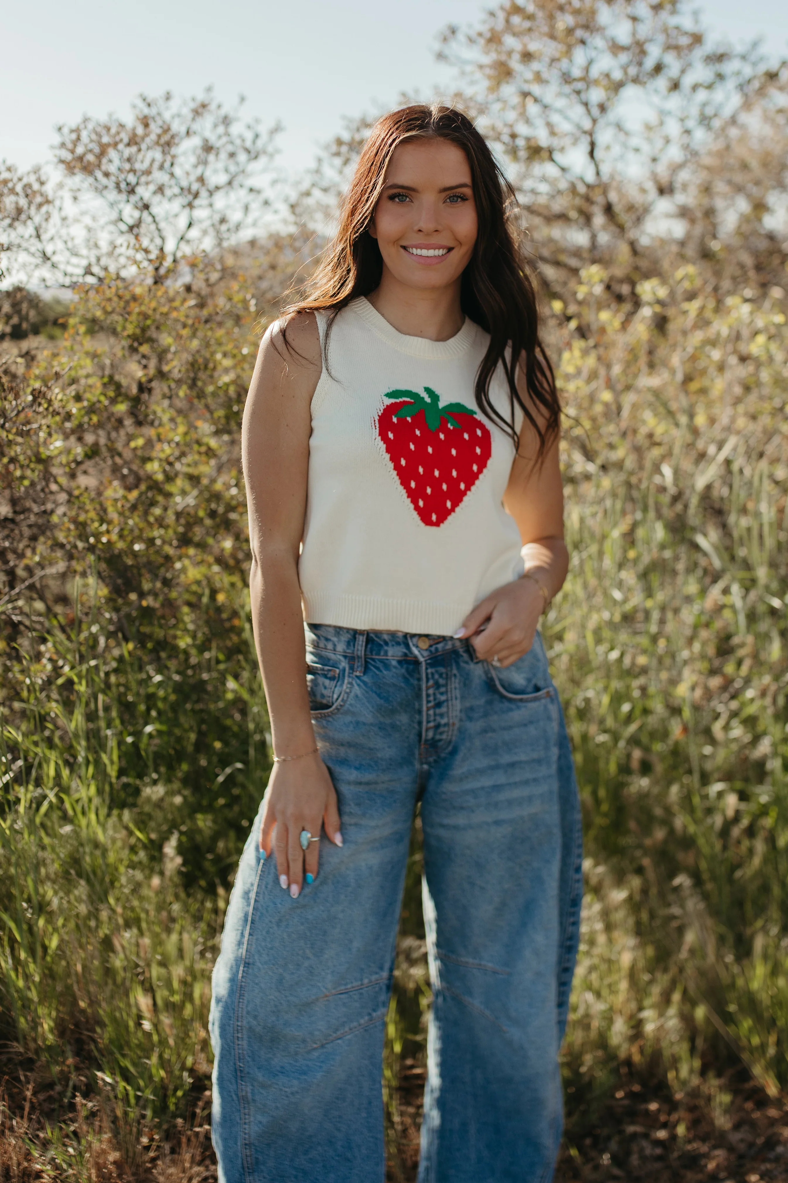 THE PIPER STRAWBERRY KNIT TANK - Image 4