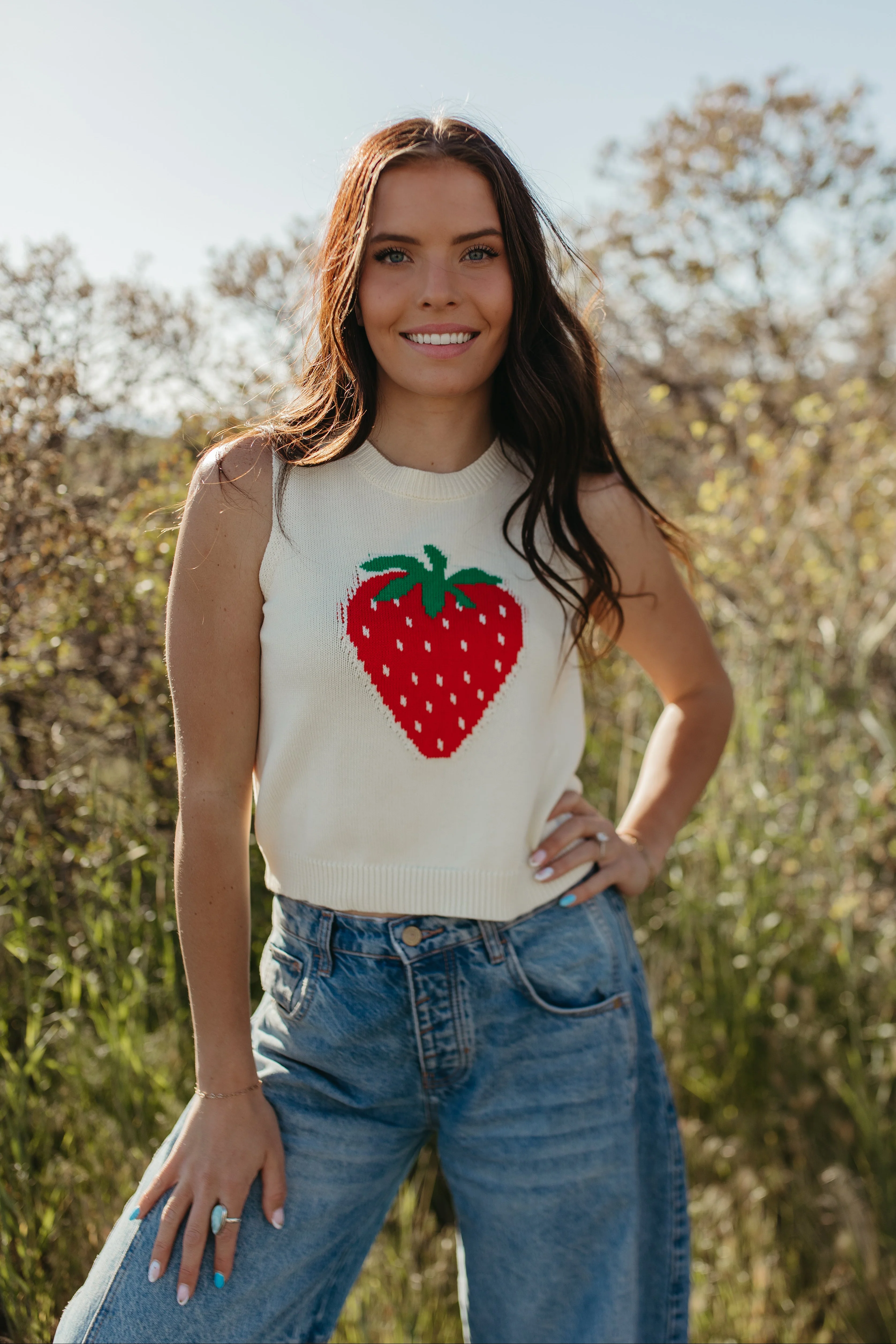 THE PIPER STRAWBERRY KNIT TANK - Image 5