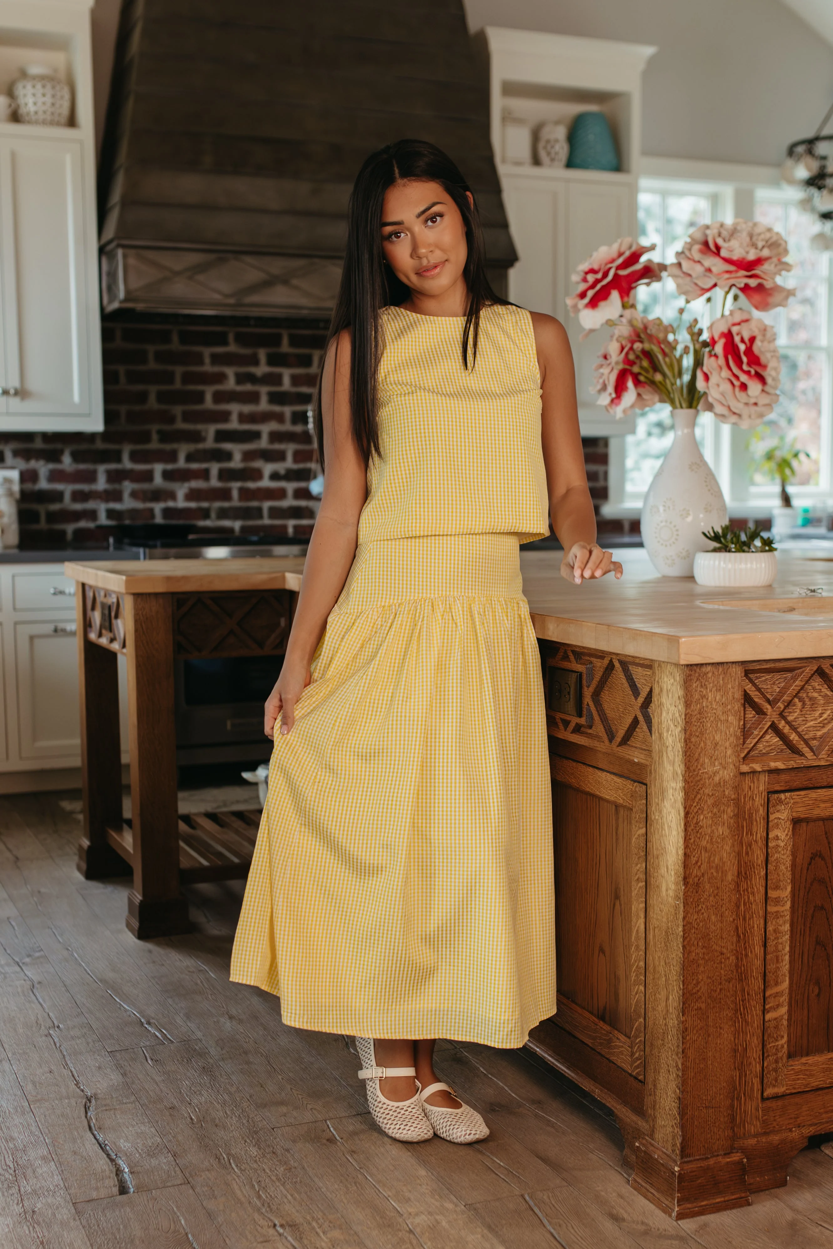 THE PRESLEY GINGHAM MAXI SKIRT IN LEMON - Image 4